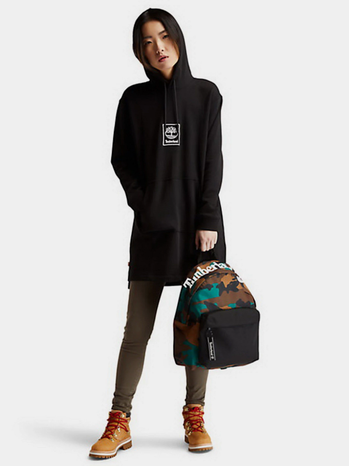 Худи и свитшоты Timberland Core Hoodie модель TB0A23RU001 Худи и свитшоты Timberland Core Hoodie модель TB0A23RU001 Фото