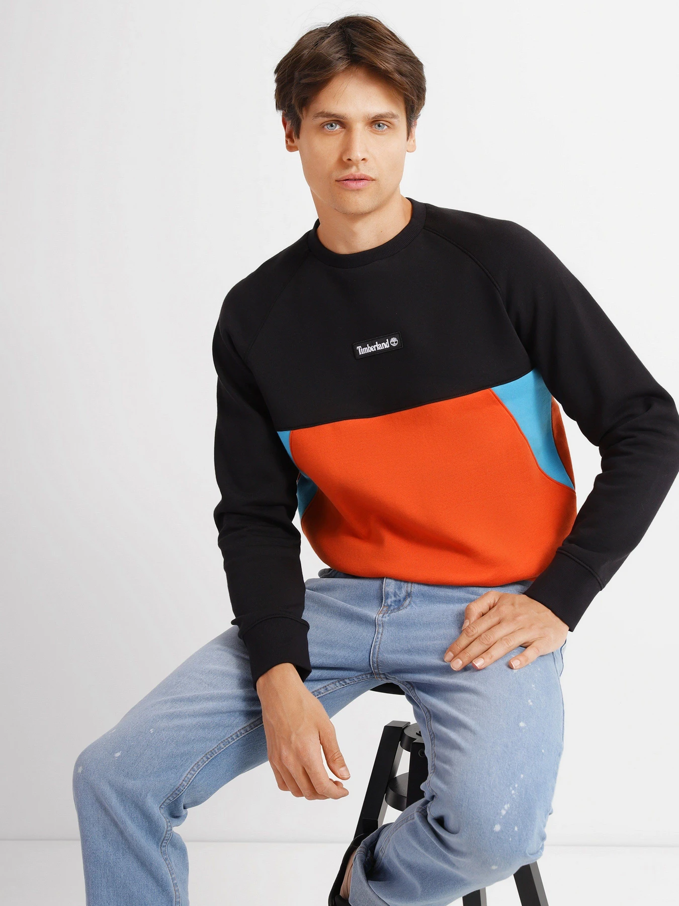 Худи и свитшоты Timberland Cut-And-Sew модель TB0A22KFCN6 Худи и свитшоты Timberland Cut-And-Sew модель TB0A22KFCN6 Фото