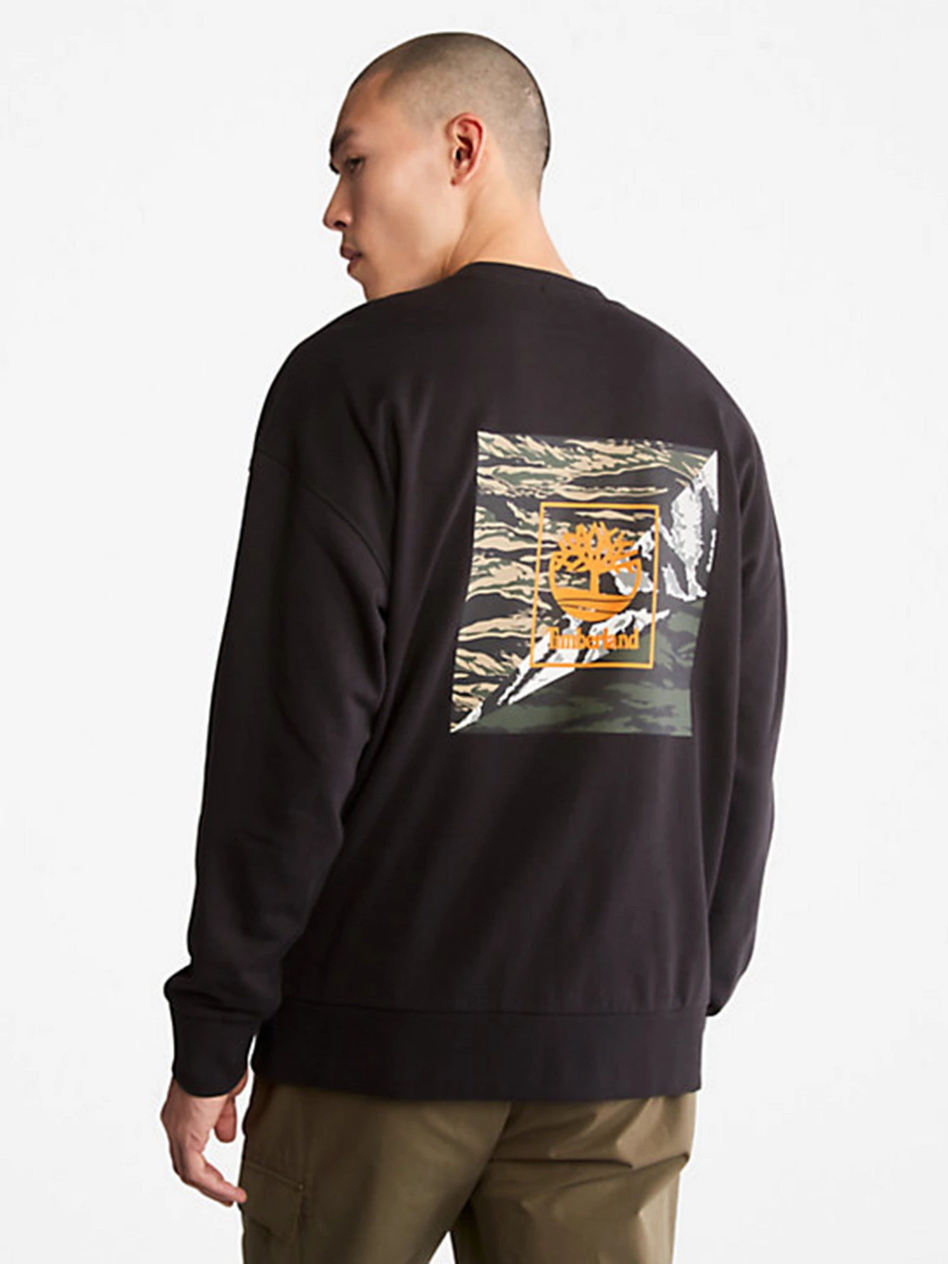 Худи и свитшоты Timberland Lunar New Year Crewneck модель TB0A27FR001 Худи и свитшоты Timberland Lunar New Year Crewneck модель TB0A27FR001 Фото
