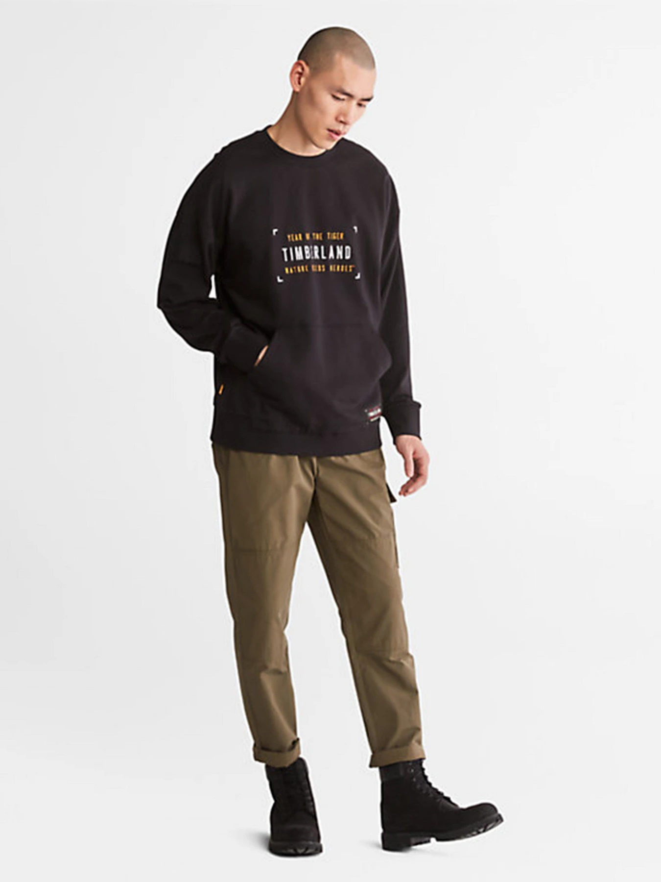 Худи и свитшоты Timberland Lunar New Year Crewneck модель TB0A27FR001 Худи и свитшоты Timberland Lunar New Year Crewneck модель TB0A27FR001 Фото