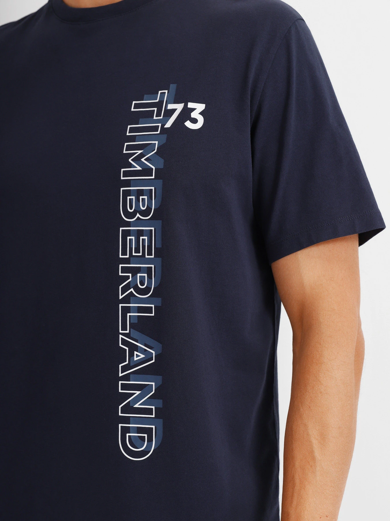 Футболки і поло Timberland SS Brand Carrier Side Linear Graphic модель TB0A26UN433 Футболки і поло Timberland SS Brand Carrier Side Linear Graphic модель TB0A26UN433 Фото