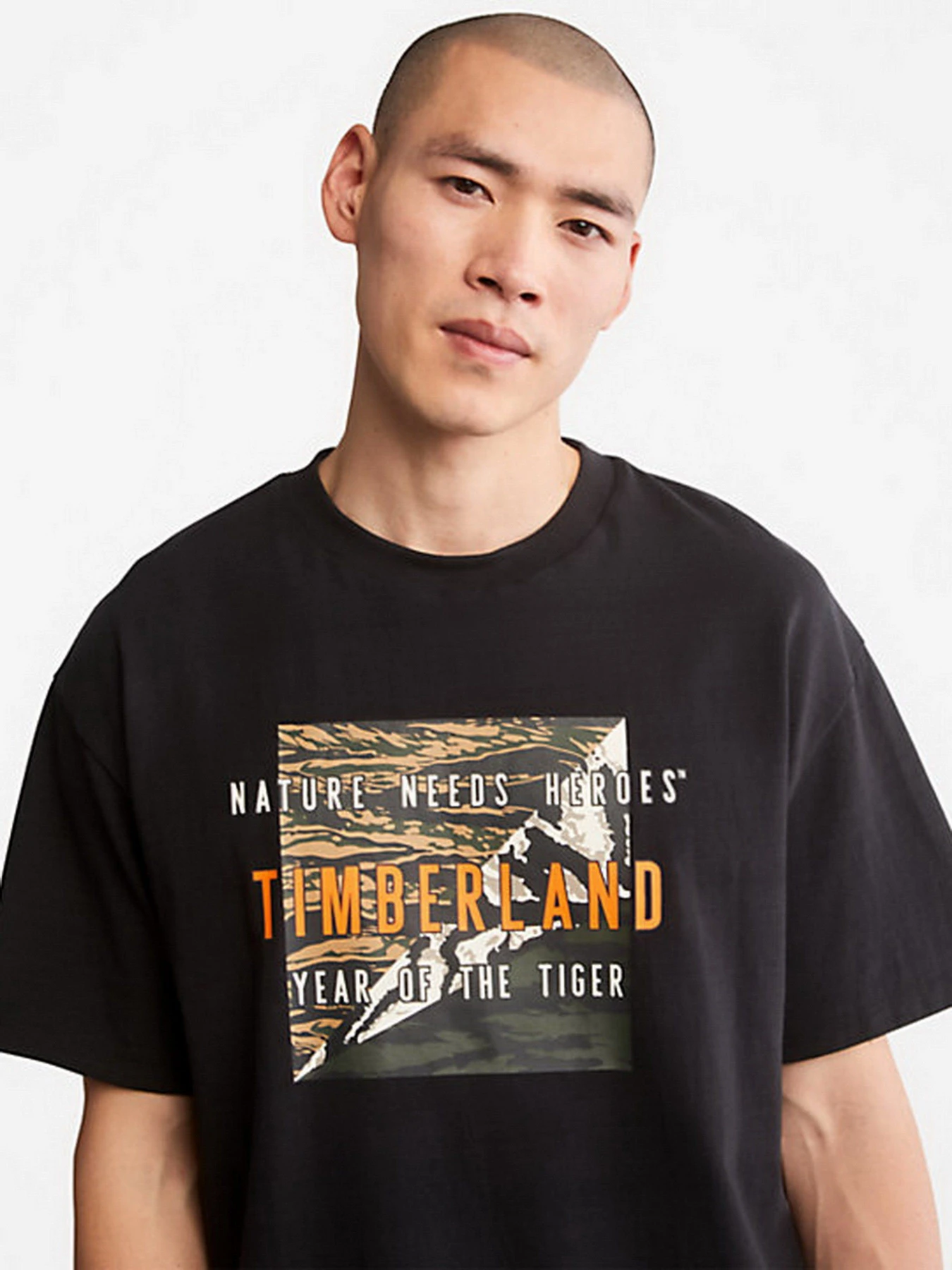 Футболки і поло Timberland Lunar New Year Relaxed-Fit модель TB0A27GE001 Фото
