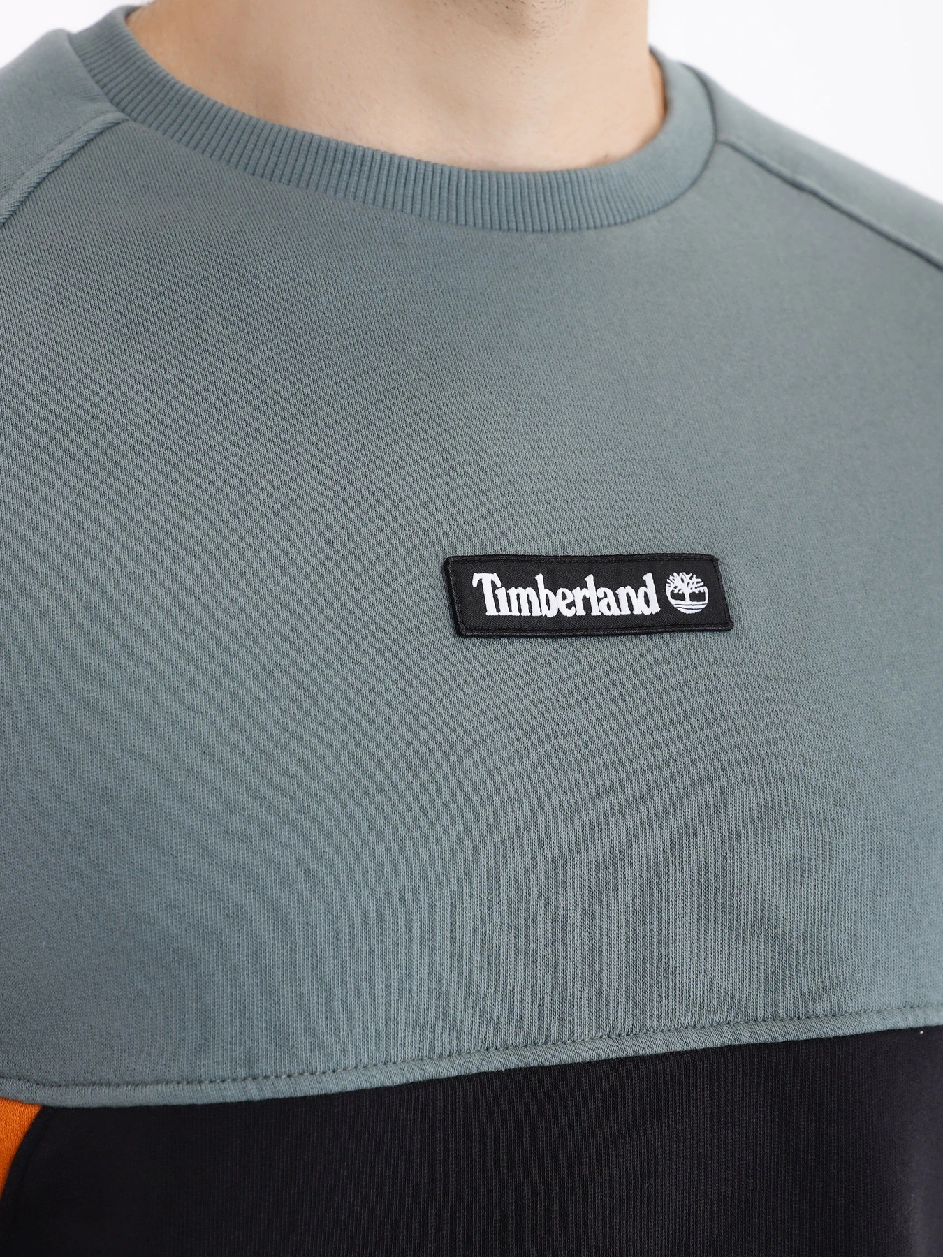Худи и свитшоты Timberland Cut-and-Sew модель TB0A6C9XDA9 Худи и свитшоты Timberland Cut-and-Sew модель TB0A6C9XDA9 Фото