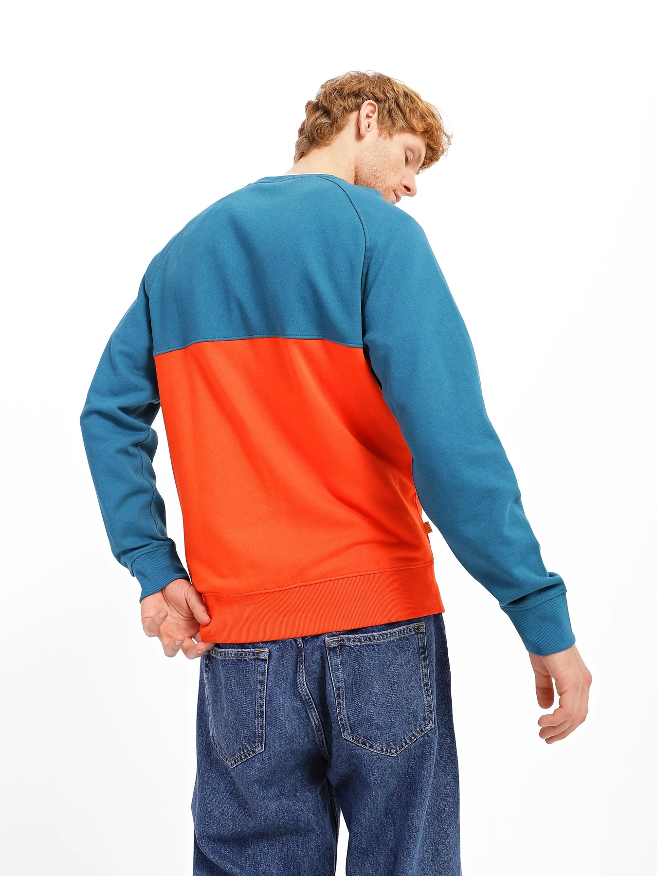 Худі та світшоти Timberland Colorblock модель TB0A22KFCE0 Худі та світшоти Timberland Colorblock модель TB0A22KFCE0 Фото