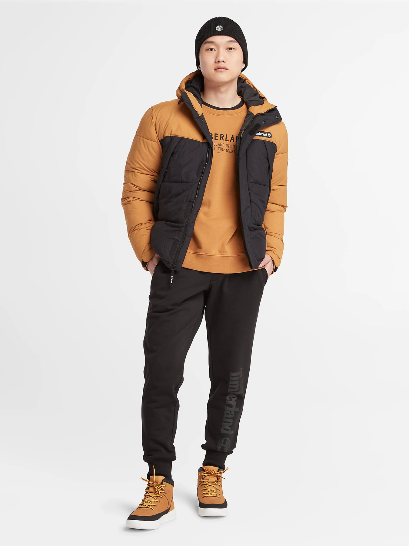 Куртки та дублянки Timberland Outdoor Archive Puffer модель TB0A6S41P57 Фото