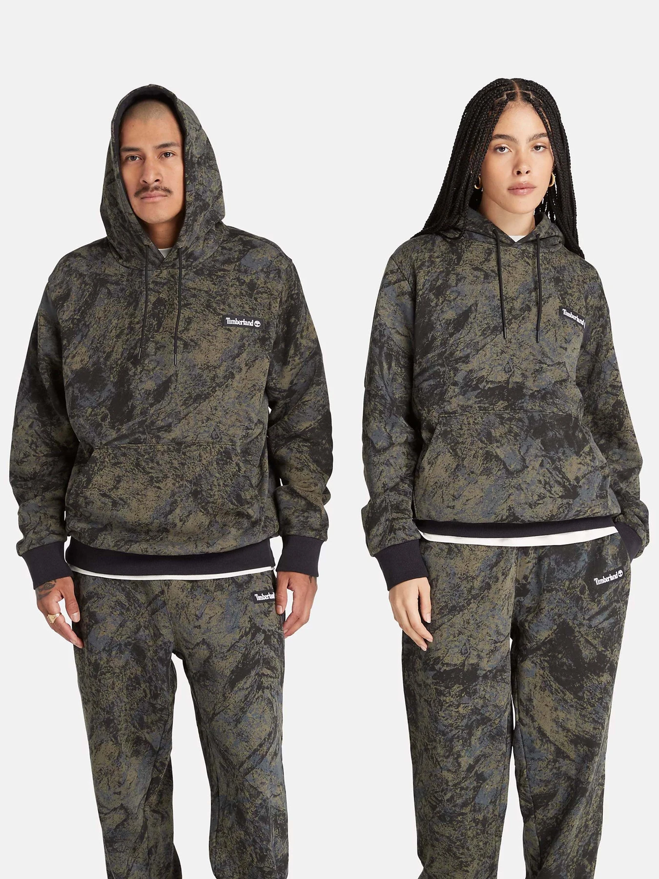 Худі та світшоти Timberland All Over Printed модель TB0A6K7WDX0 Худі та світшоти Timberland All Over Printed модель TB0A6K7WDX0 Фото
