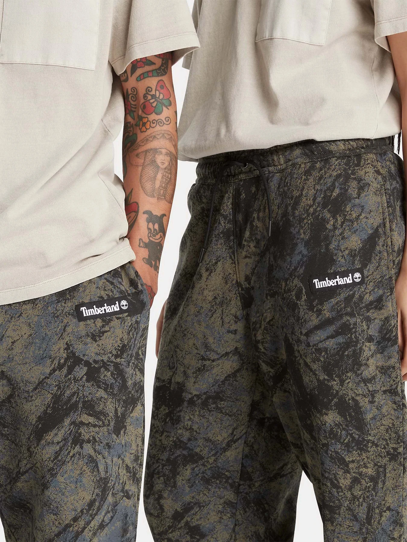 Брюки Timberland All Over Printed модель TB0A6JBSDX0 Брюки Timberland All Over Printed модель TB0A6JBSDX0 Фото