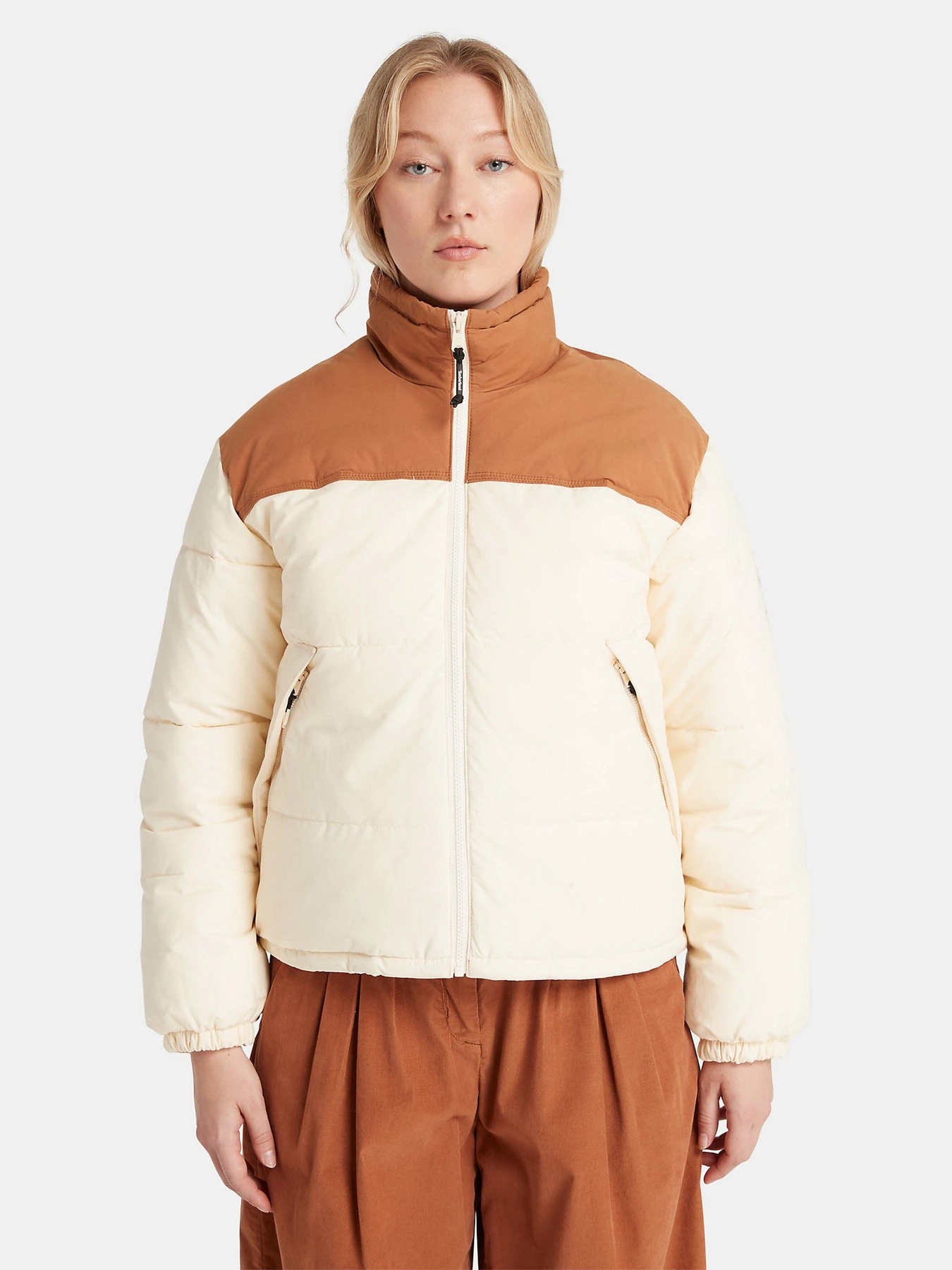 Куртки та дублянки Timberland Mountain Welsh Puffer модель TB0A6HBWV04 Фото