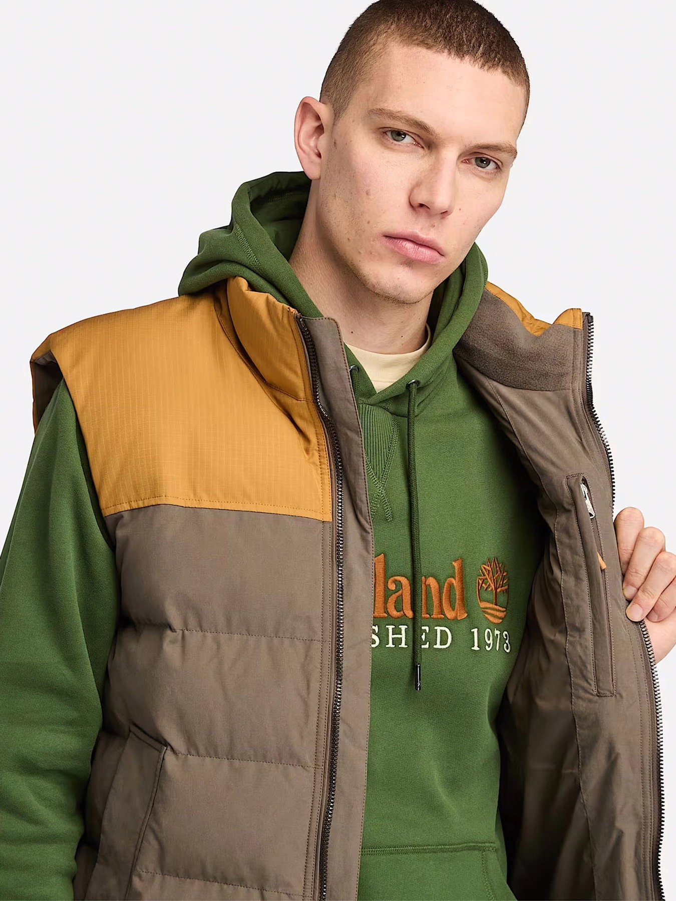 Куртки та дублянки Timberland Welch Mountain Durable Water-Repellent Puffer модель TB0A22XMEKY Куртки та дублянки Timberland Welch Mountain Durable Water-Repellent Puffer модель TB0A22XMEKY Фото
