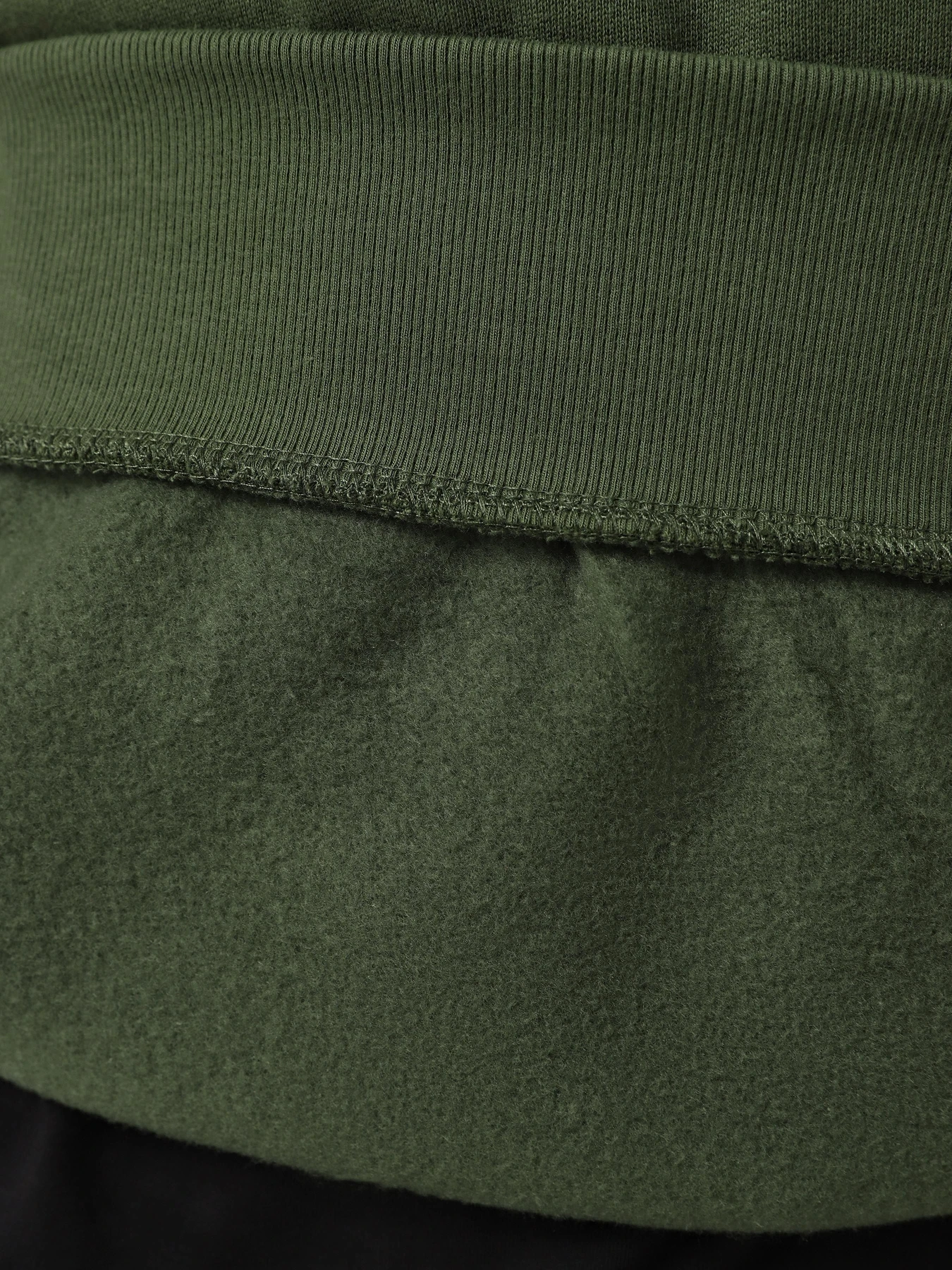 Худи и свитшоты Timberland Woven Badge Crew Neck модель TB0A6UHJEIN Худи и свитшоты Timberland Woven Badge Crew Neck модель TB0A6UHJEIN Фото