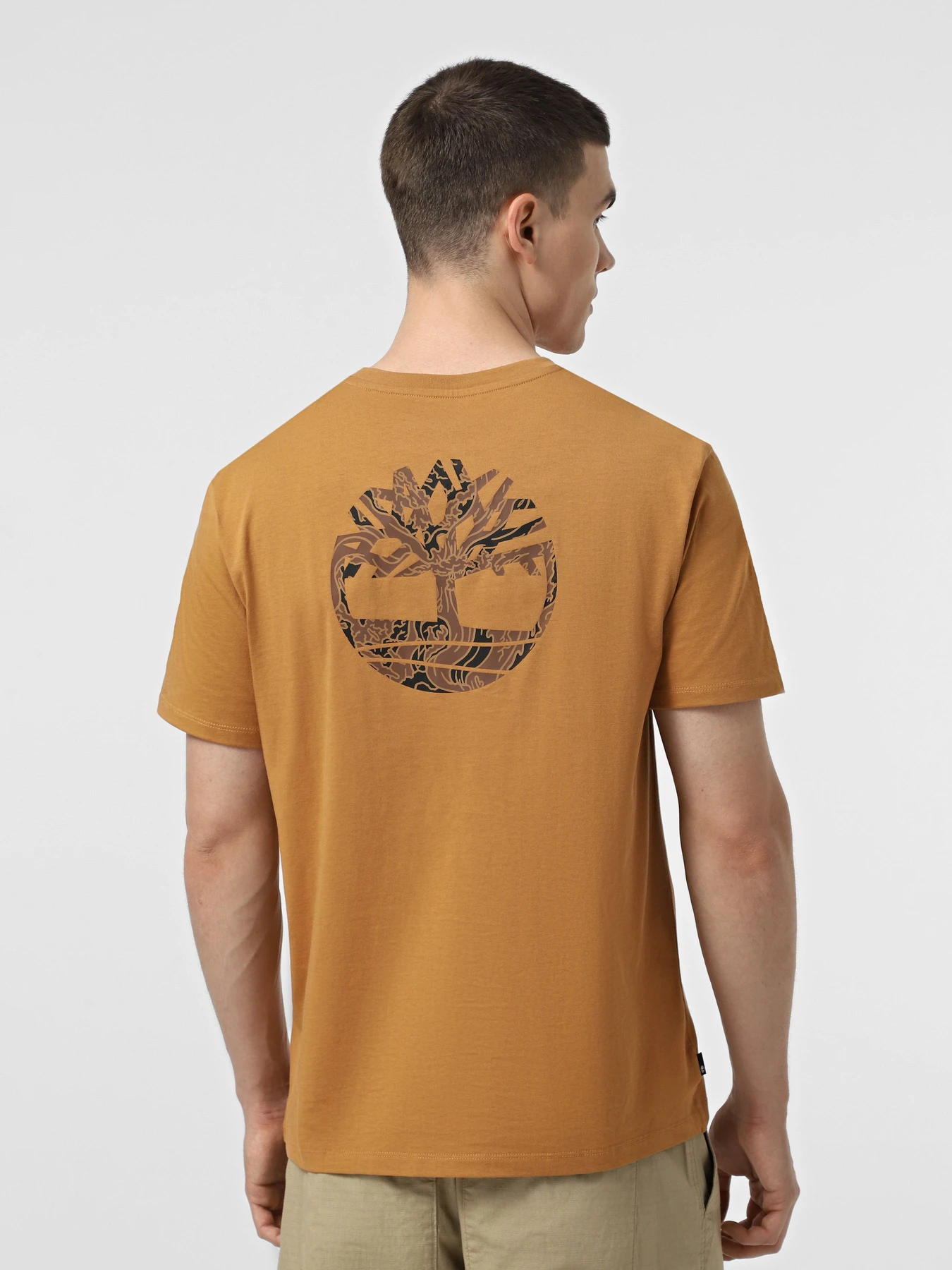 Футболки і поло Timberland Kennebec River Back Camo Tree Logo модель TB0A2FKZP47 Футболки і поло Timberland Kennebec River Back Camo Tree Logo модель TB0A2FKZP47 Фото