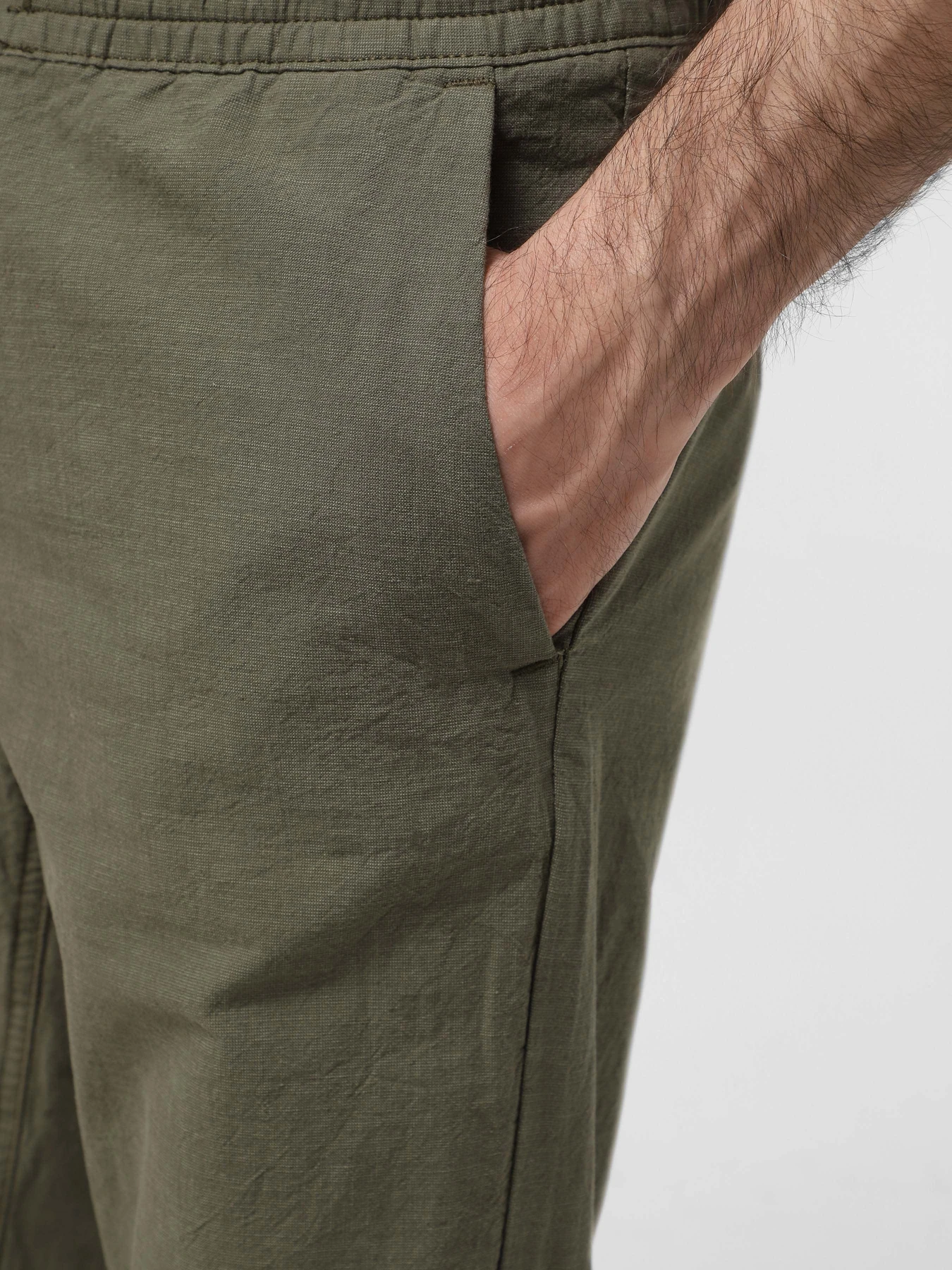 Брюки Timberland Cotton Linen Leaf Green YD модель TB0A2F6BJ20 Брюки Timberland Cotton Linen Leaf Green YD модель TB0A2F6BJ20 Фото