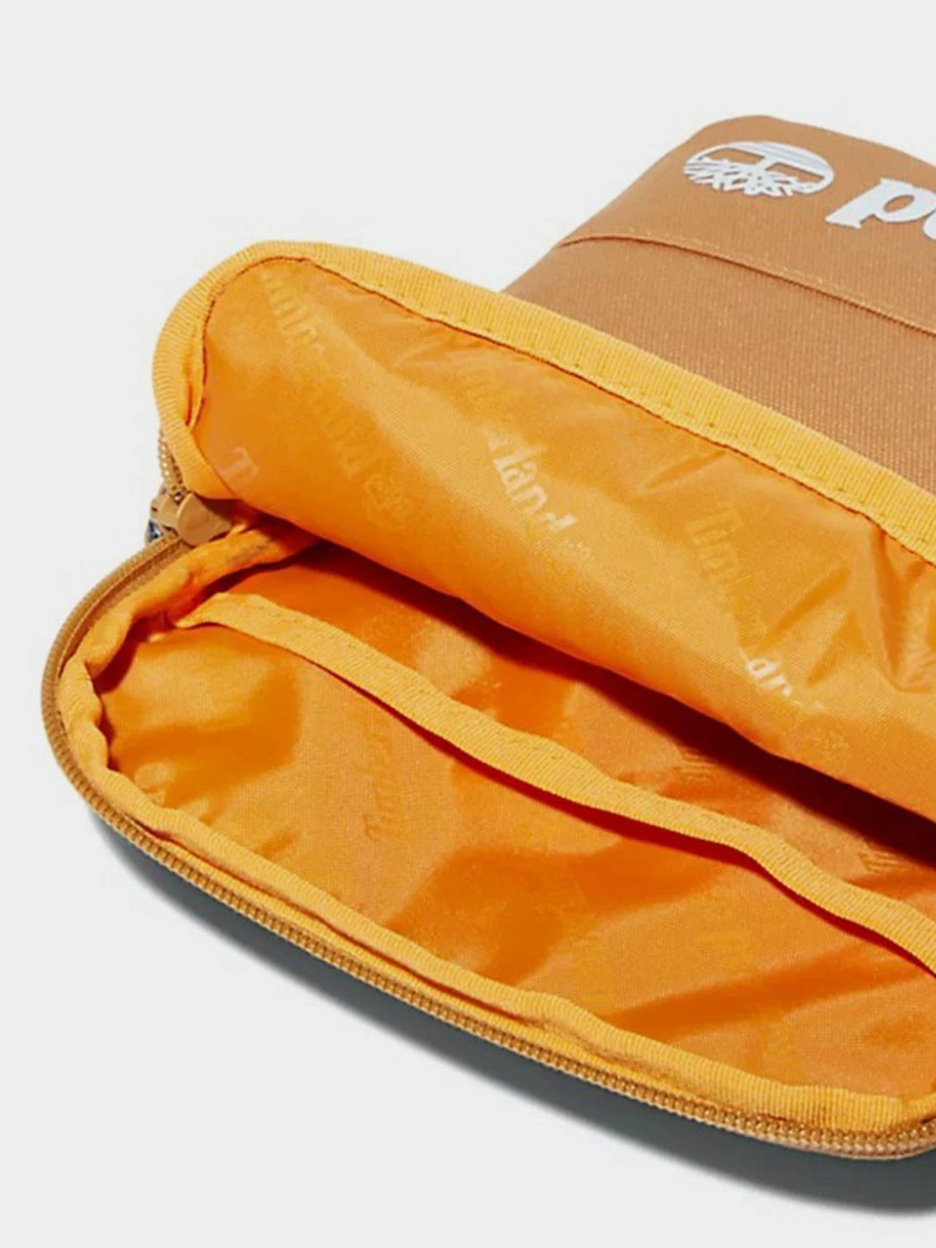 Сумки Timberland модель TB0A2HDYP47 Фото