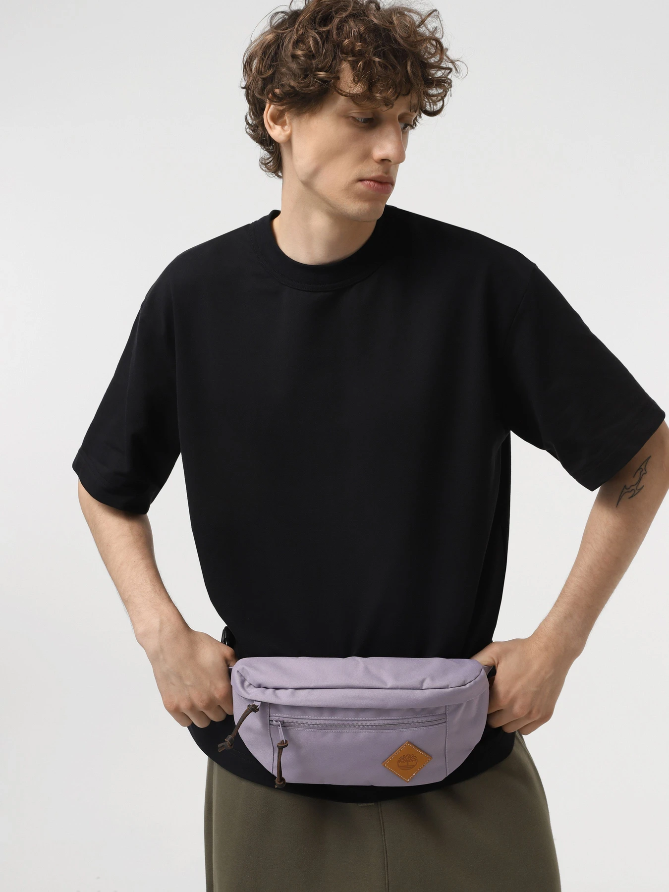 Сумки Timberland All Gender Sling модель TB0A6MWNEG7 Сумки Timberland All Gender Sling модель TB0A6MWNEG7 Фото