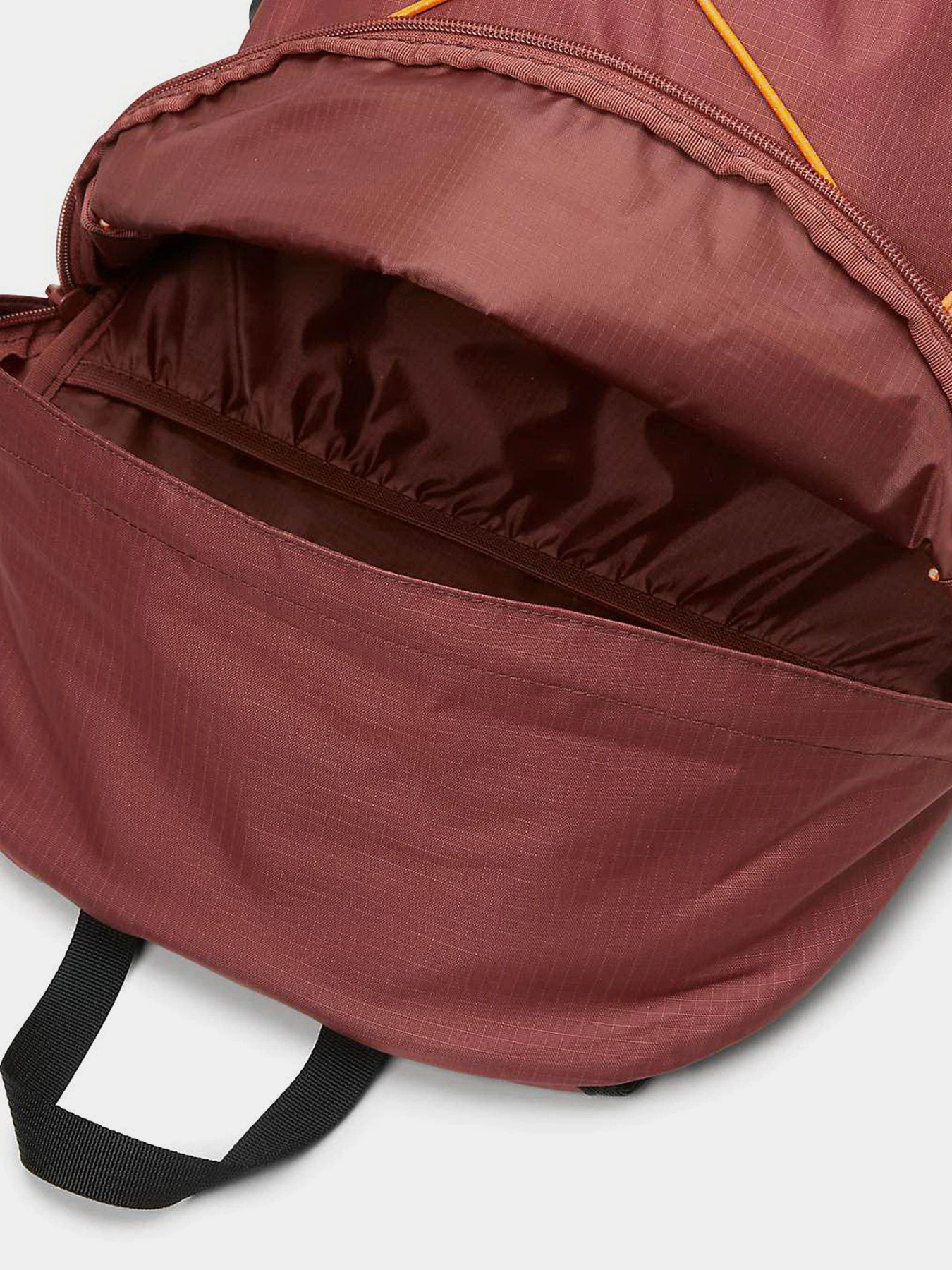Рюкзаки Timberland Performance Hiking 22L модель TB0A5SNKEFU Рюкзаки Timberland Performance Hiking 22L модель TB0A5SNKEFU Фото