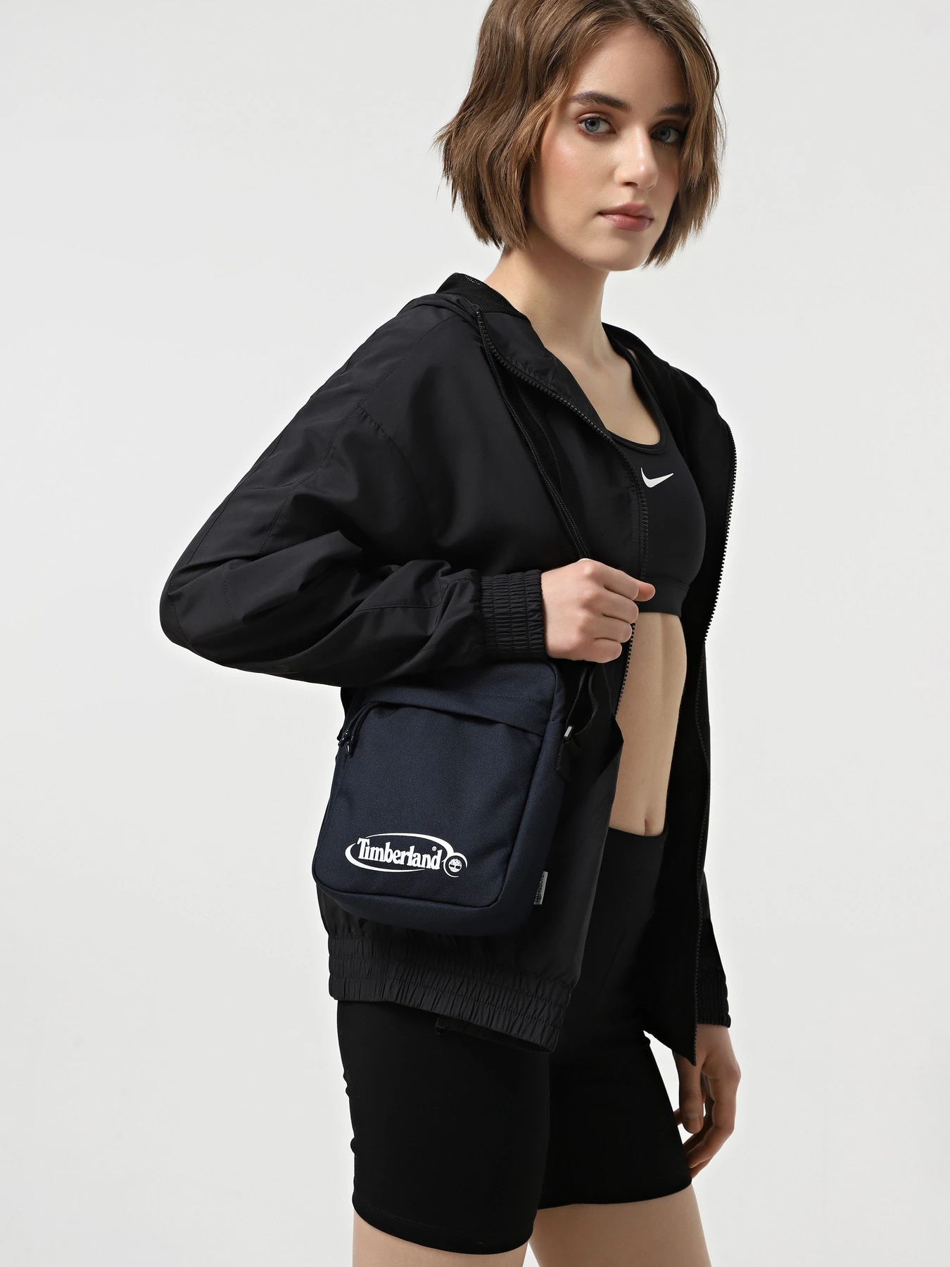 Сумки Timberland Timberpack Printed 3,5L модель TB0A6HFQU10 Сумки Timberland Timberpack Printed 3,5L модель TB0A6HFQU10 Фото