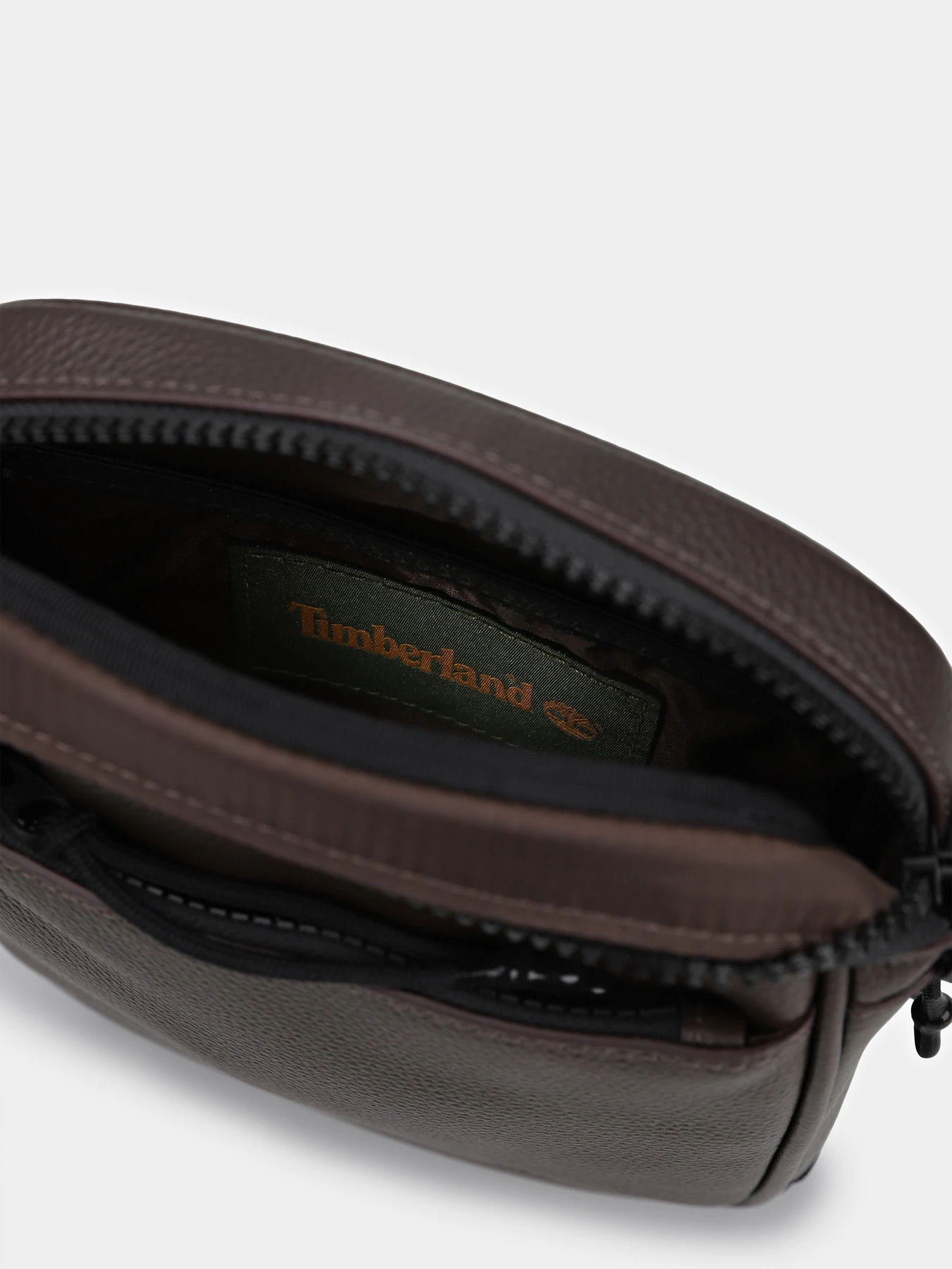 Сумки Timberland Tuckerman 2.8L модель TB0A61D7EZX Сумки Timberland Tuckerman 2.8L модель TB0A61D7EZX Фото