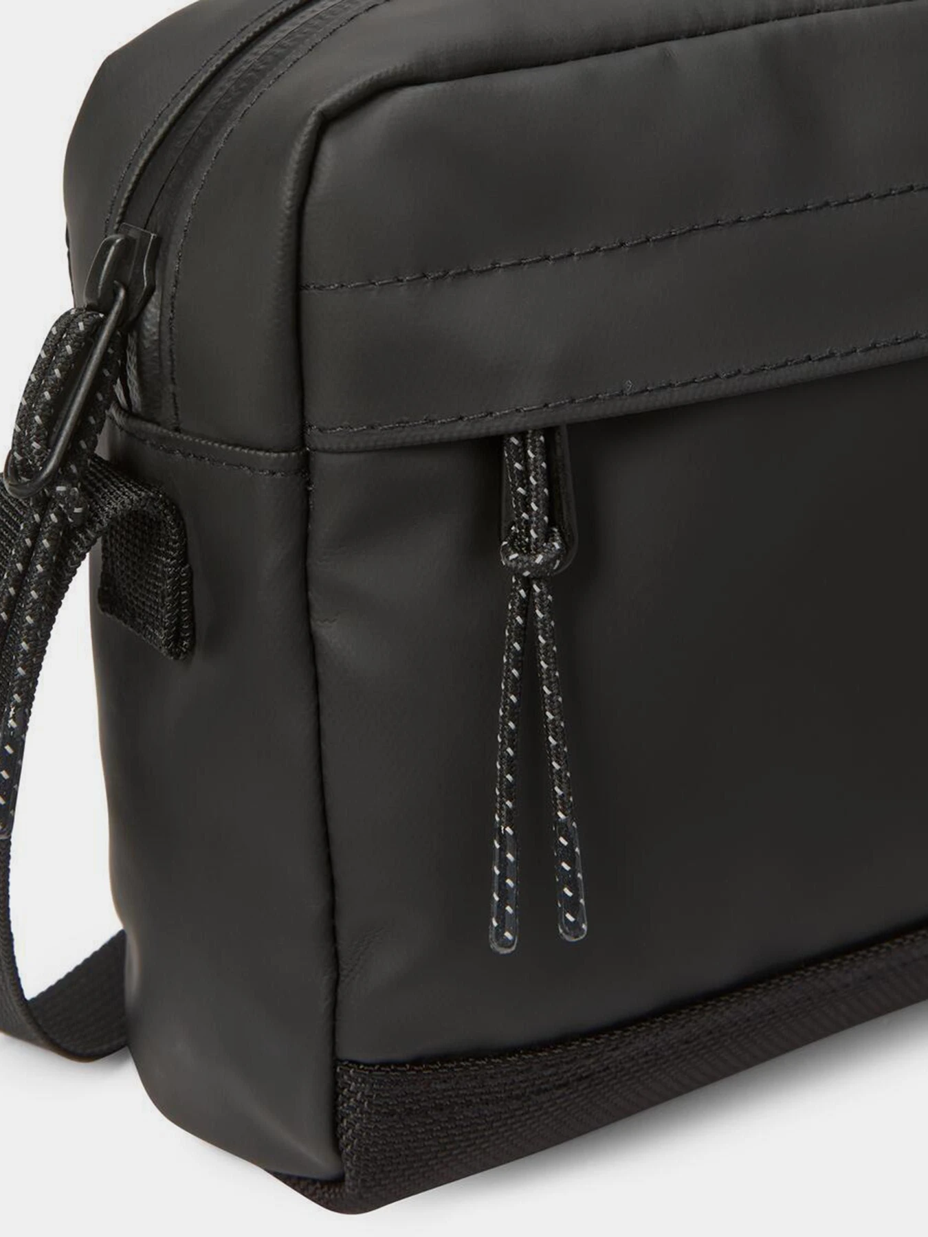 Сумки Timberland Weather-Ready 2,5L модель TB0A278A001 Сумки Timberland Weather-Ready 2,5L модель TB0A278A001 Фото