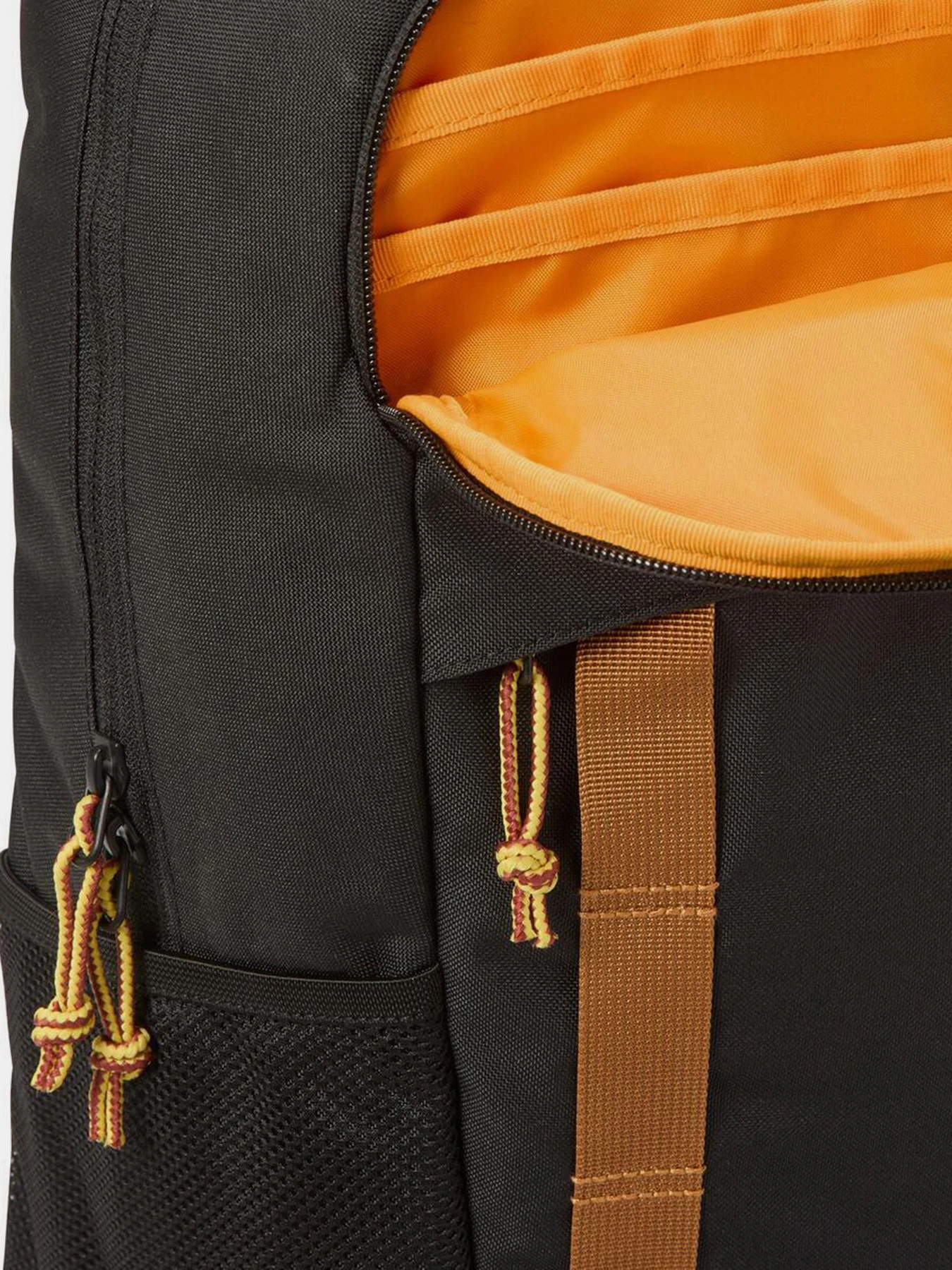 Рюкзаки Timberland Calverton 26L модель TB0A2J32001 Рюкзаки Timberland Calverton 26L модель TB0A2J32001 Фото
