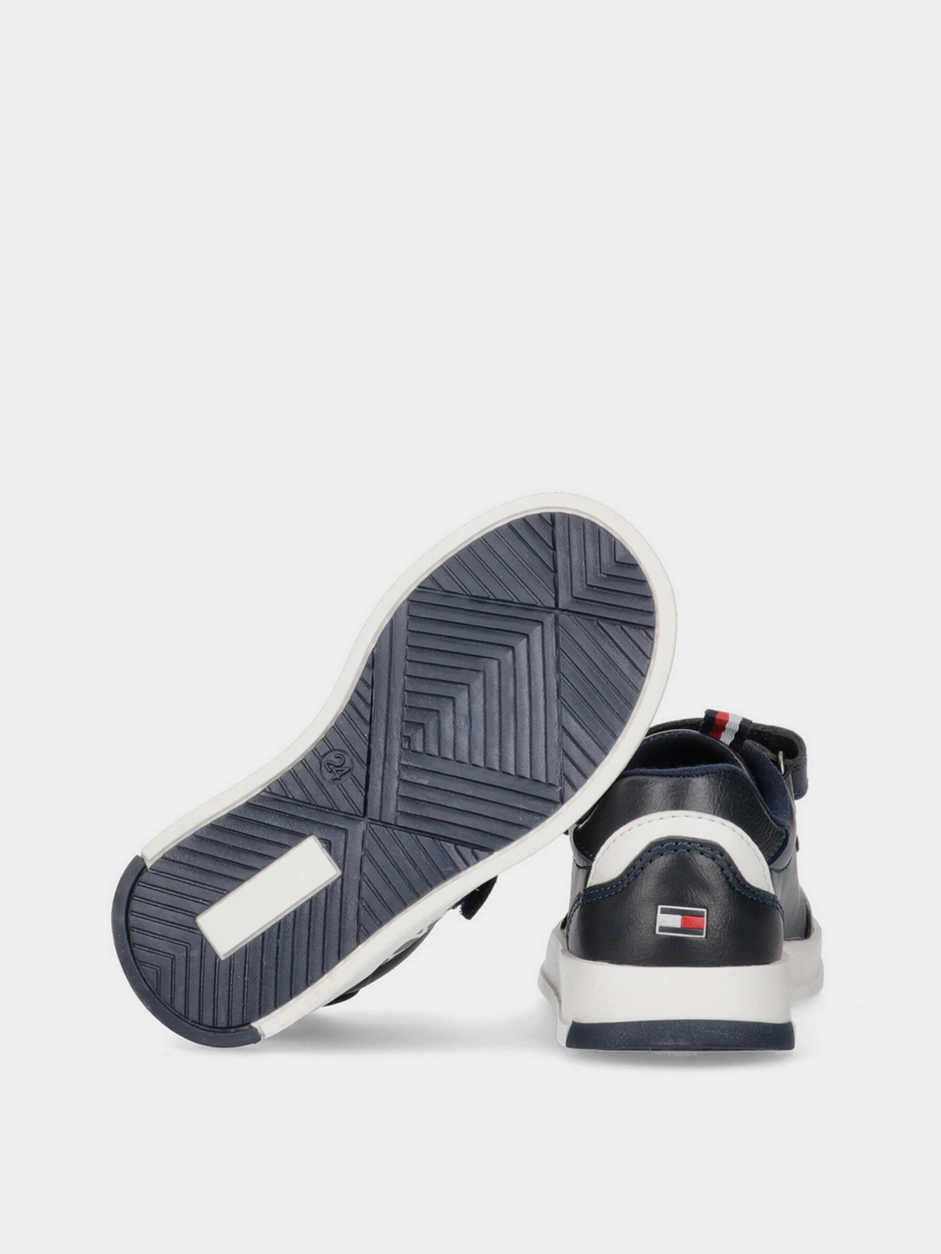 Кросівки Tommy Hilfiger модель T1B4-32218-1384X007 Кросівки Tommy Hilfiger модель T1B4-32218-1384X007 Фото