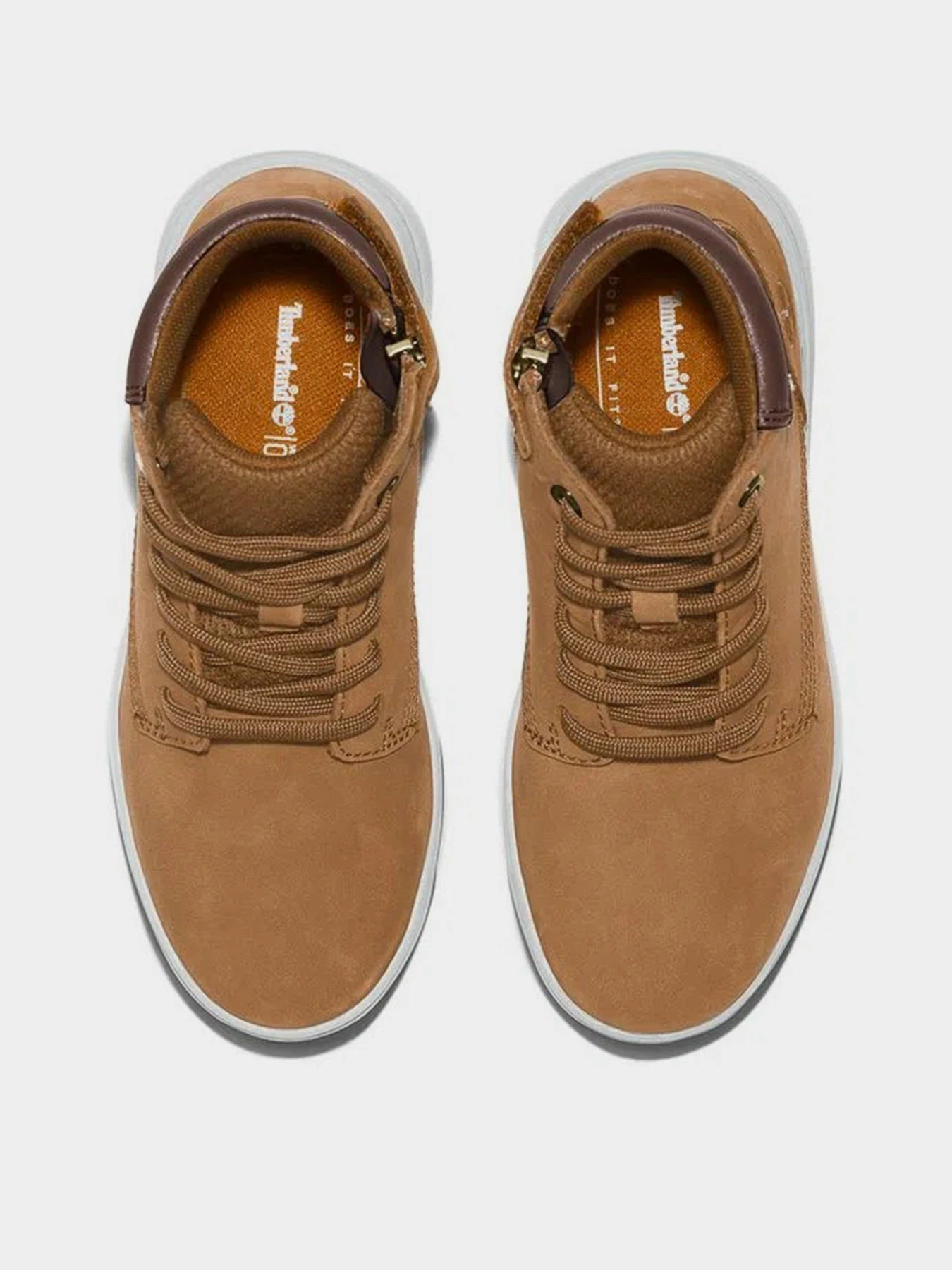 Черевики та чоботи Timberland Seneca Bay 6In Side Zip модель TB0A5RQV231 Черевики та чоботи Timberland Seneca Bay 6In Side Zip модель TB0A5RQV231 Фото