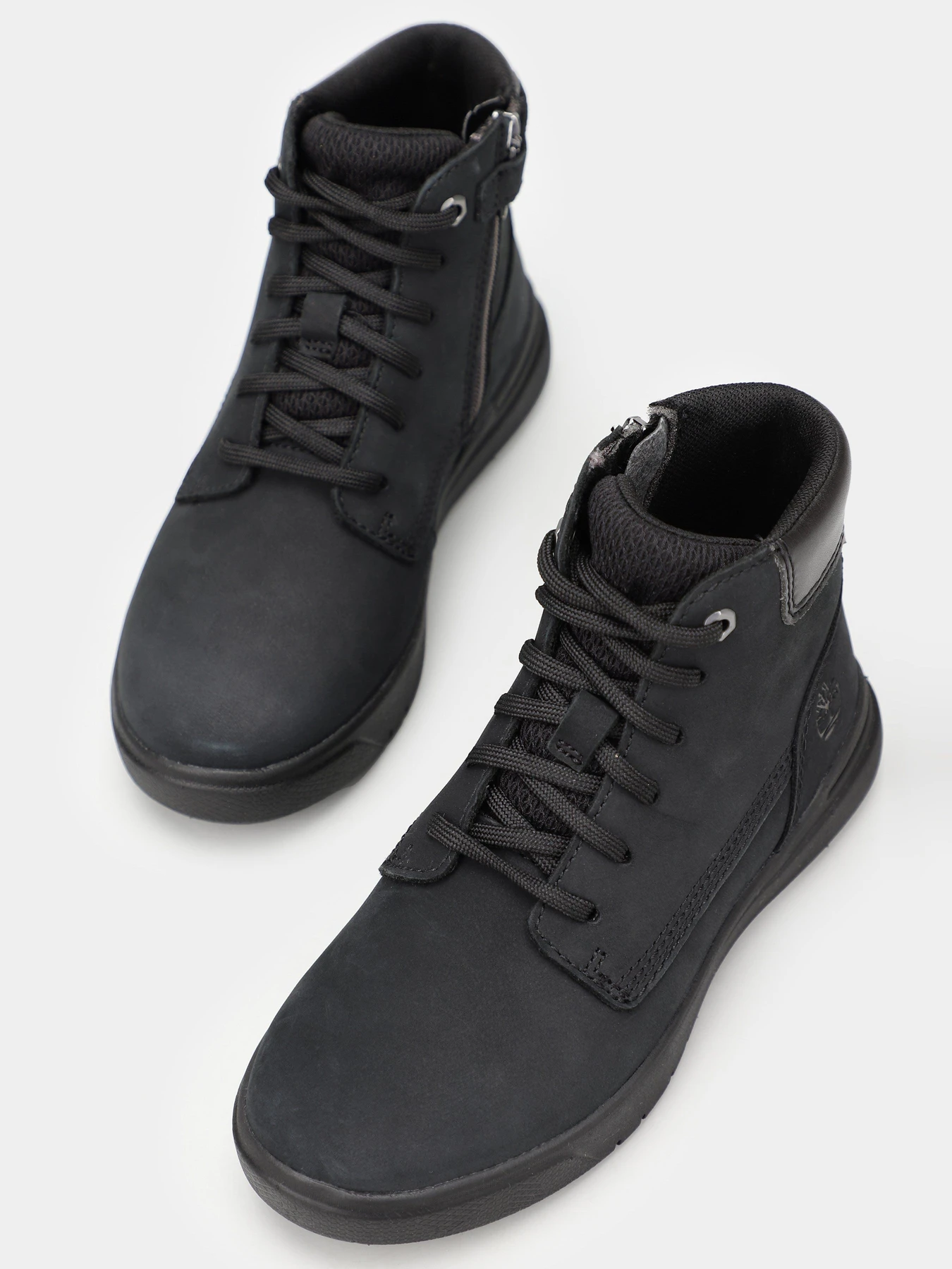 Черевики та чоботи Timberland Seneca Bay 6In Side Zip модель TB0A2M8Q015 Фото