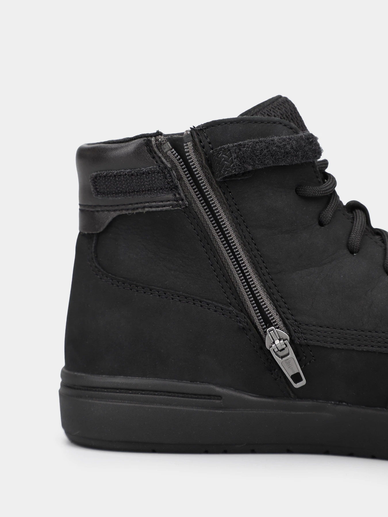 Черевики та чоботи Timberland Seneca Bay 6In Side Zip модель TB0A5RS4015 Черевики та чоботи Timberland Seneca Bay 6In Side Zip модель TB0A5RS4015 Фото