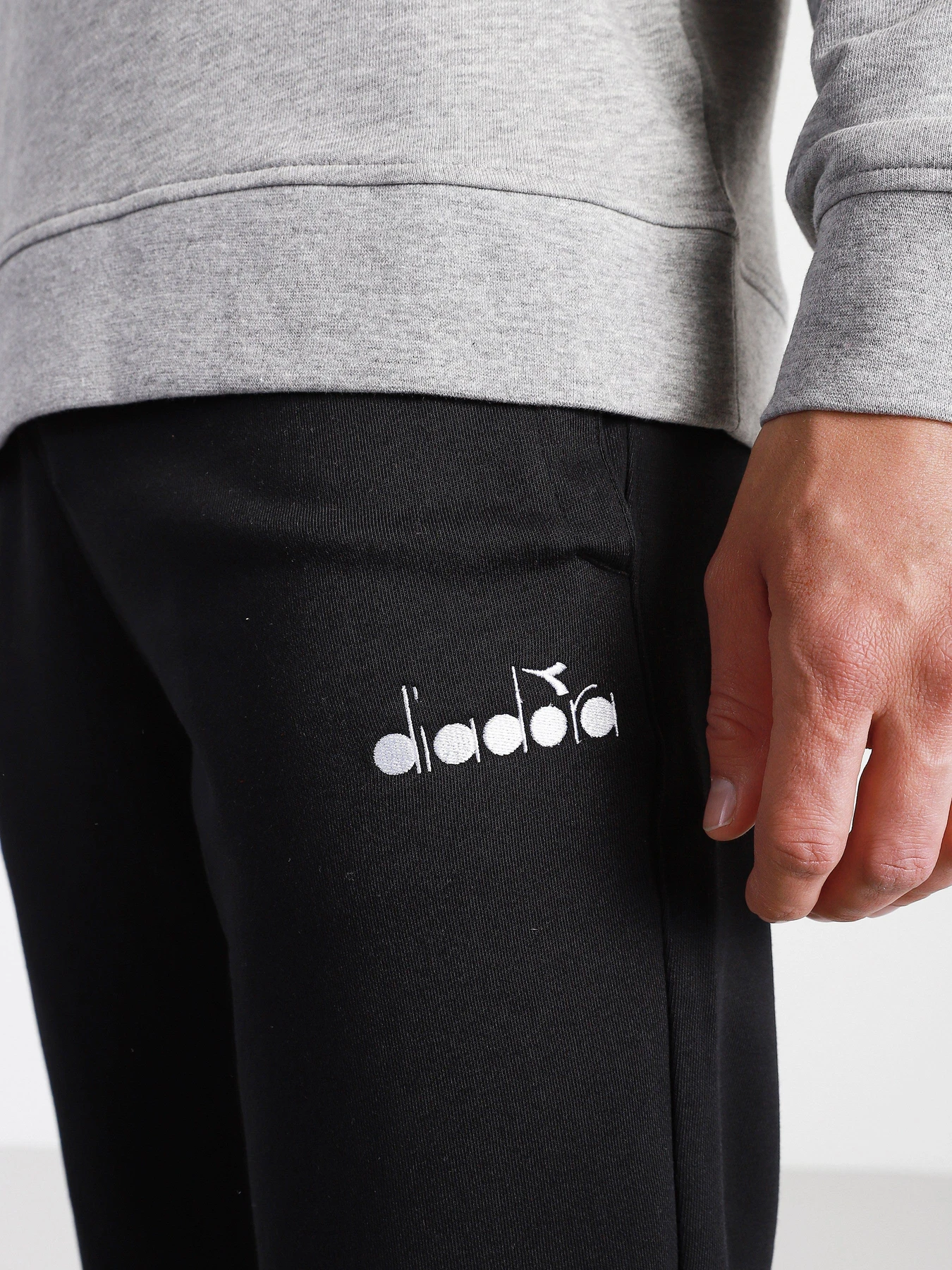 Брюки DIADORA CUFF PANTS CORE модель 102.175087.80013 Фото