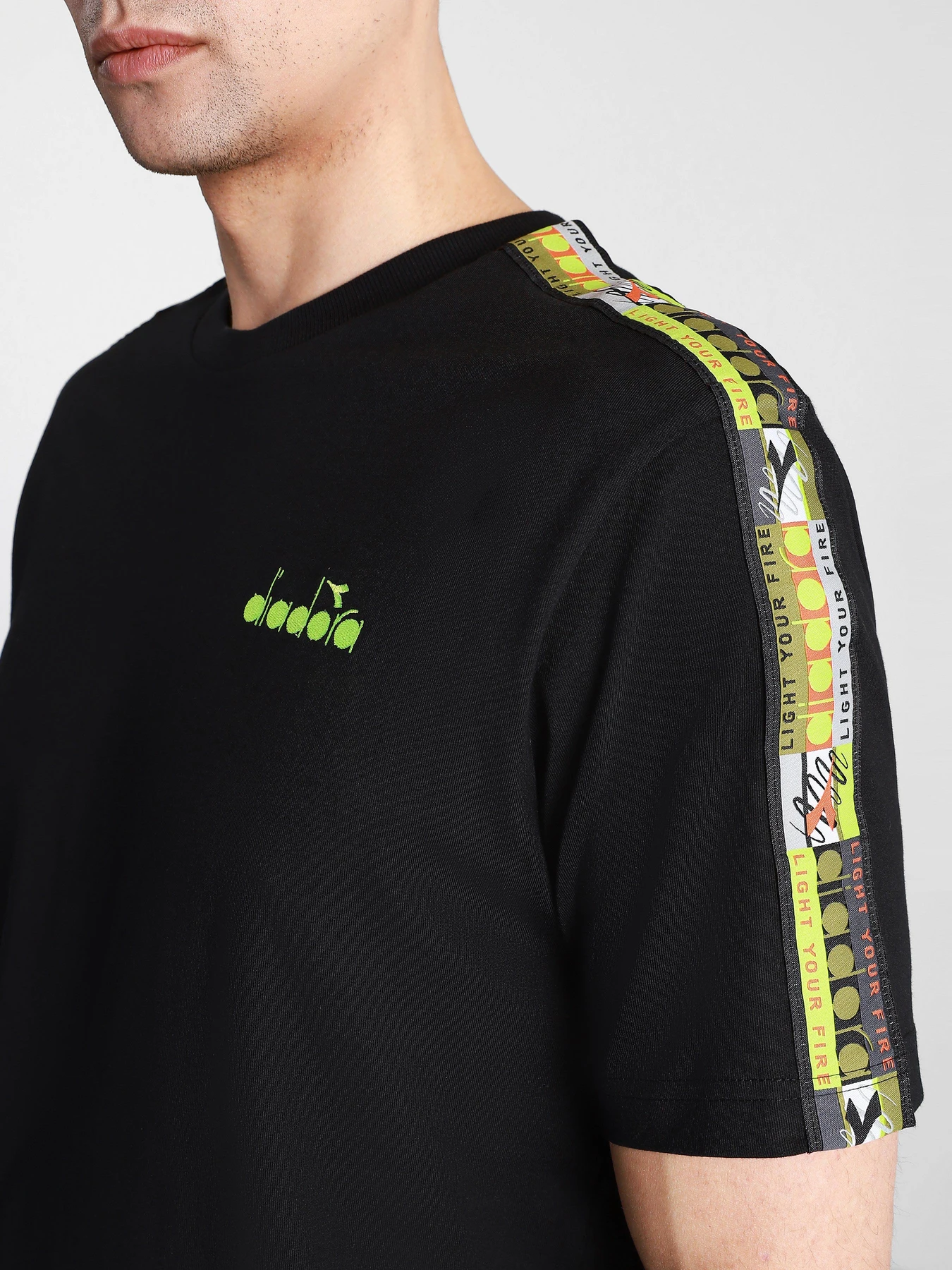 Футболки і поло DIADORA OFFSIDE '95 модель 502.176429.80013 Футболки і поло DIADORA OFFSIDE '95 модель 502.176429.80013 Фото