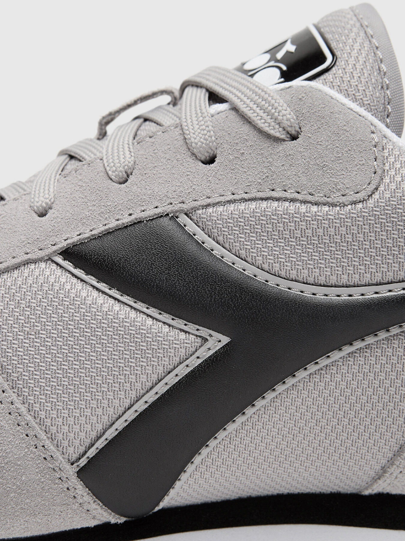 Кроссовки DIADORA SIMPLE RUN модель 101.173745.C3666 Кроссовки DIADORA SIMPLE RUN модель 101.173745.C3666 Фото