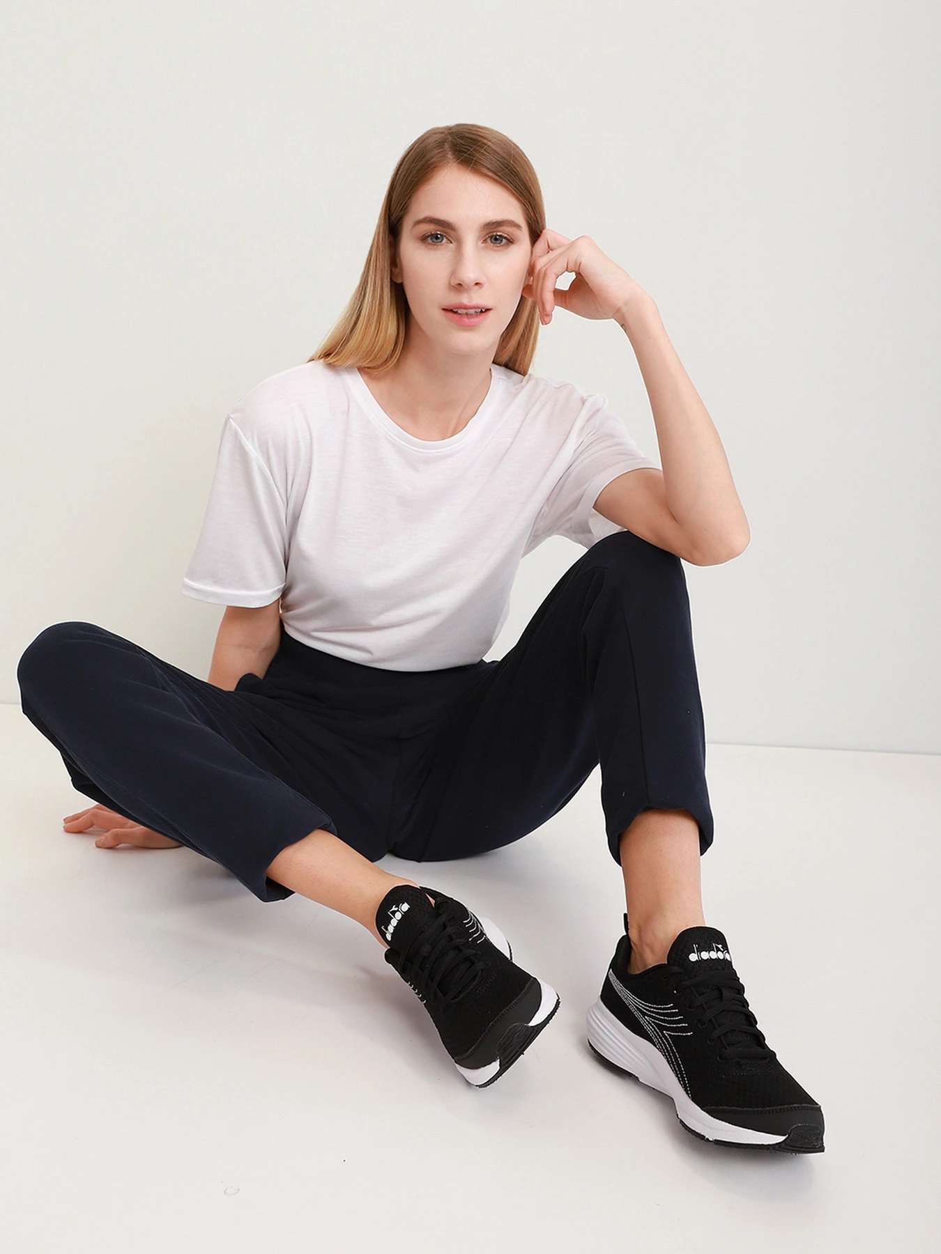 Кроссовки DIADORA FLAMINGO 6 модель 101.176874.C0641 Кроссовки DIADORA FLAMINGO 6 модель 101.176874.C0641 Фото