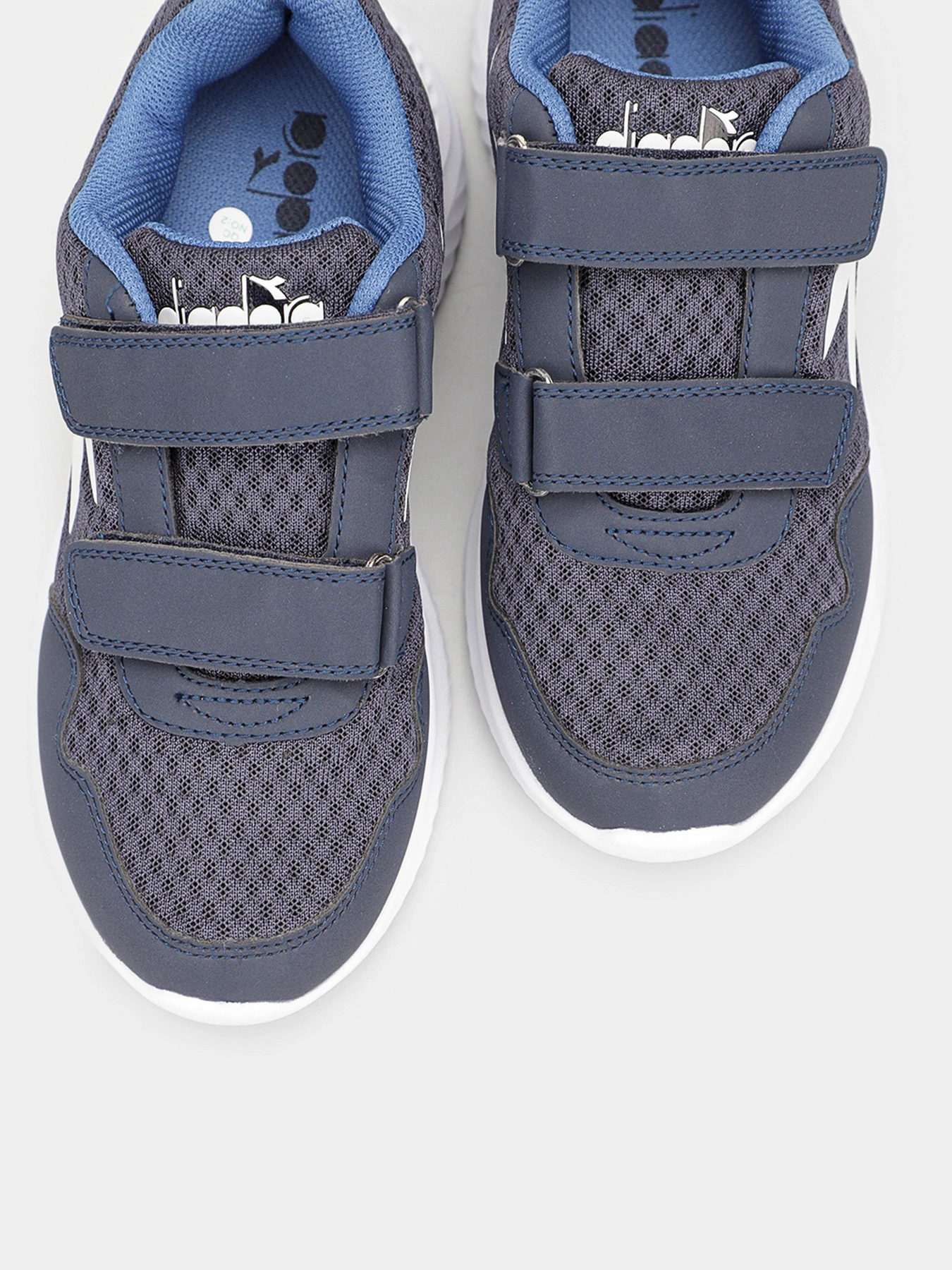 Кроссовки DIADORA ROBIN 2 модель 101.176968.C9619 Фото