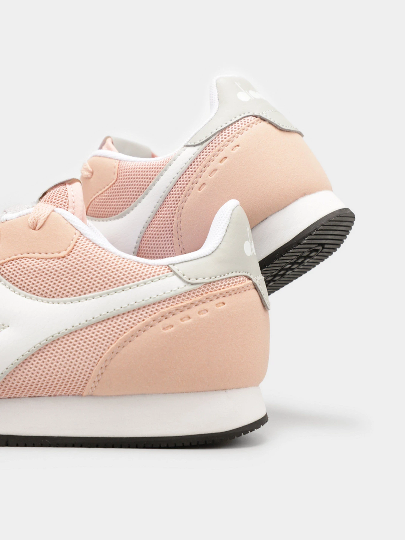 Кроссовки DIADORA SIMPLE RUN модель 101.177899.50034 Кроссовки DIADORA SIMPLE RUN модель 101.177899.50034 Фото