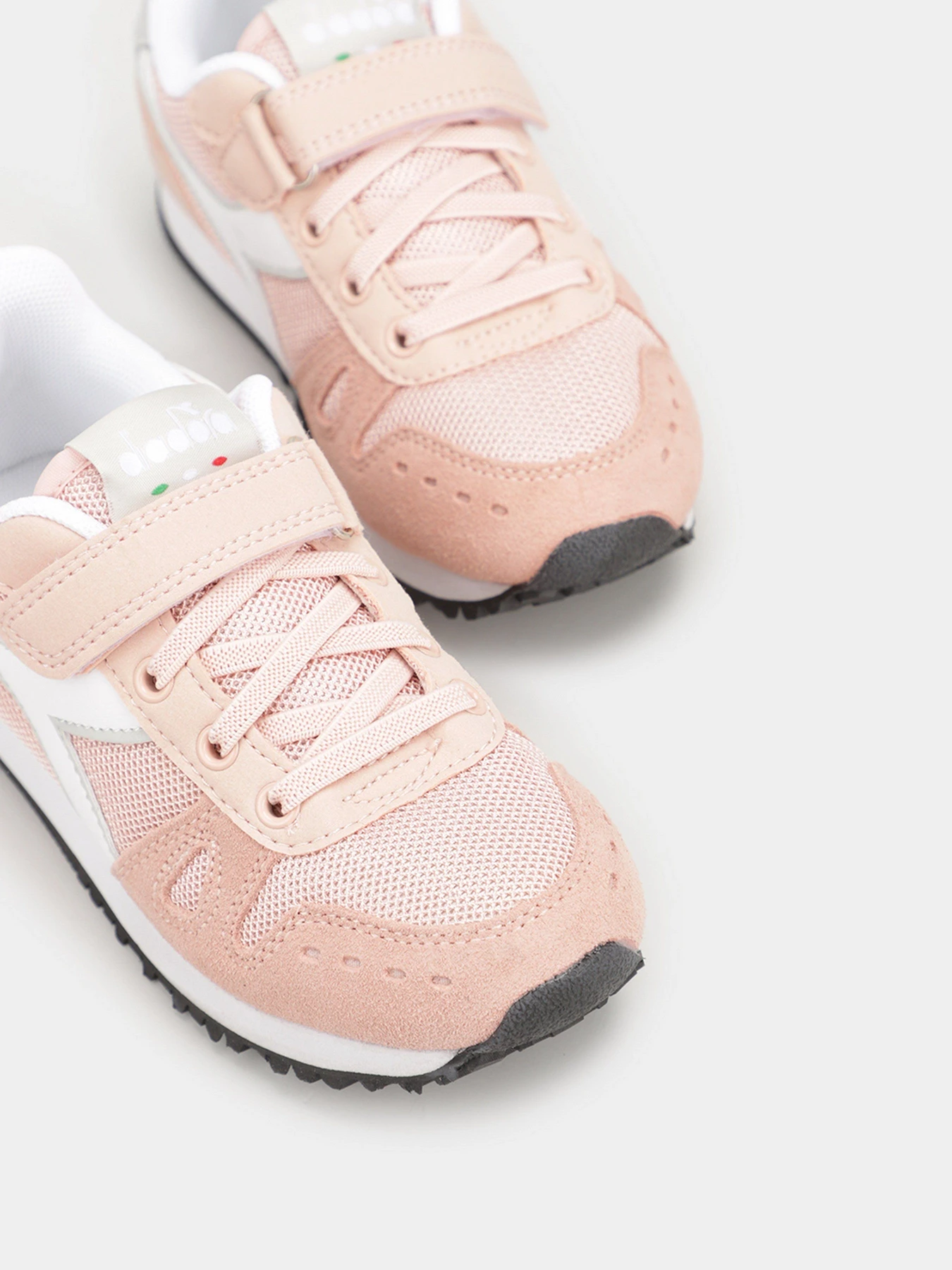 Кроссовки DIADORA SIMPLE RUN модель 101.177900.50034 Фото
