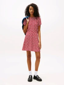 Платья Tommy Jeans модель DW0DW21120-0KP Фото