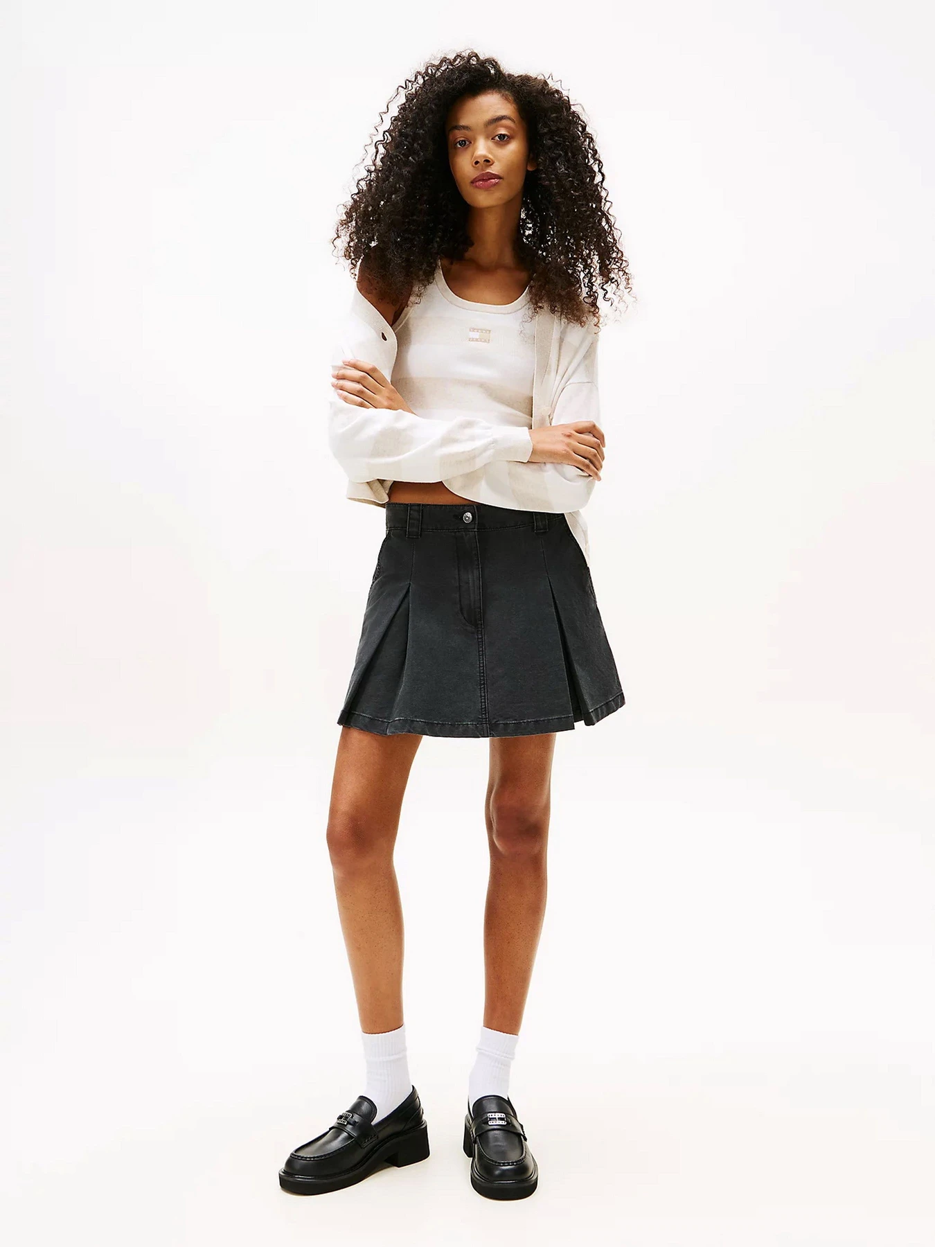 Спідниці Tommy Jeans модель DW0DW21137-BDS Фото