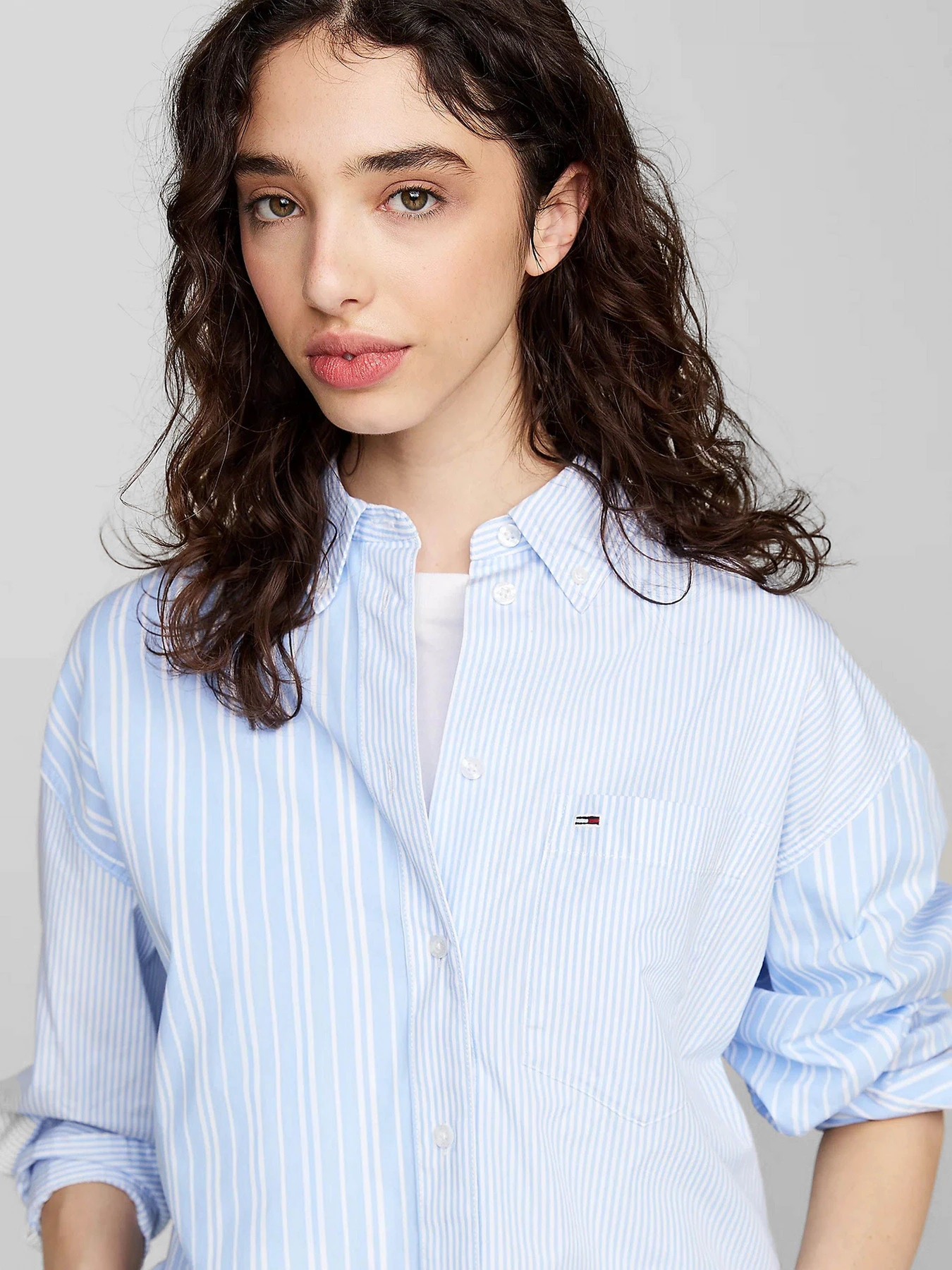 Сорочки Tommy Jeans модель DW0DW19710-0A6 Фото