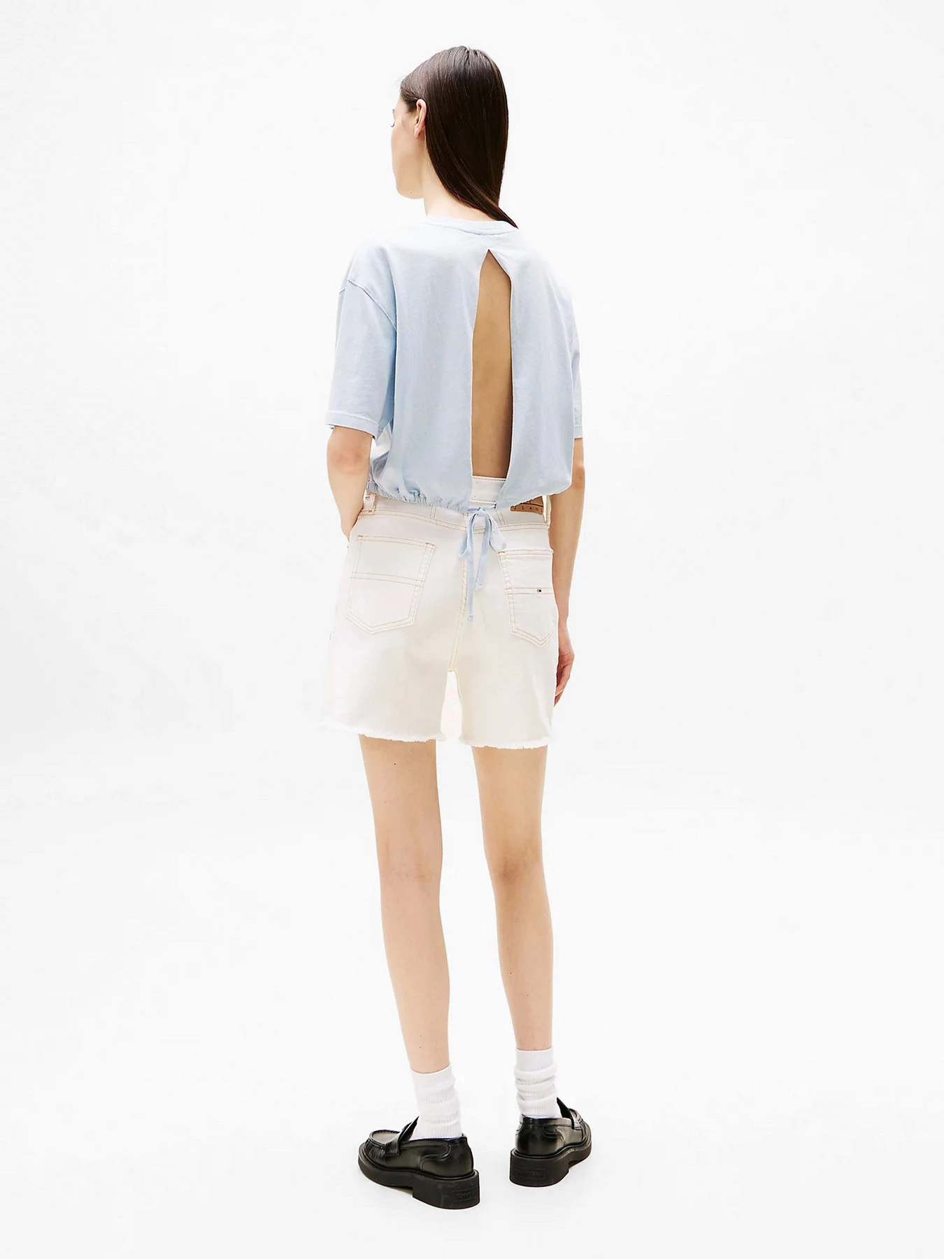 Футболки і поло Tommy Jeans модель DW0DW20324-C3Q Фото