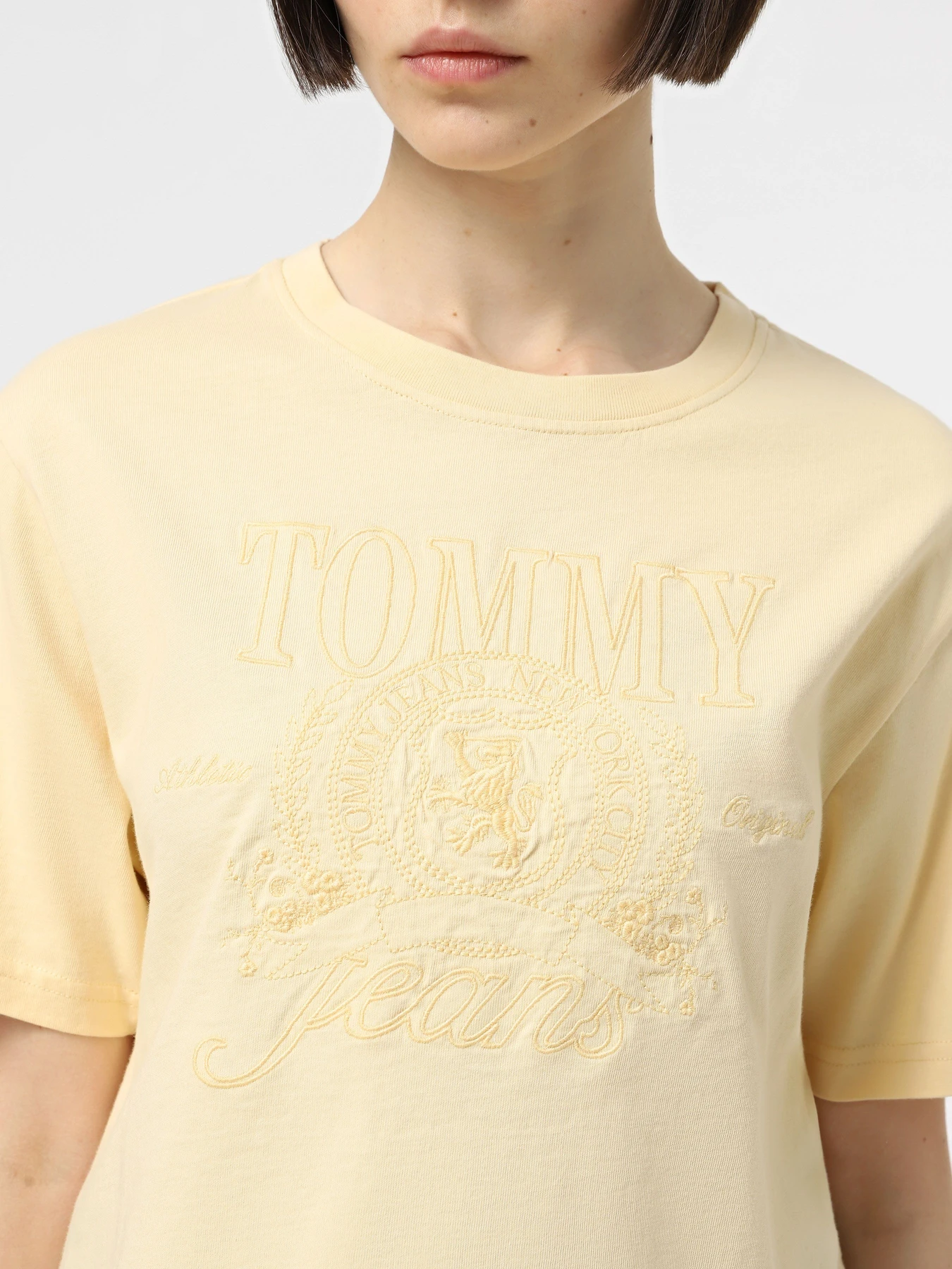 Футболки і поло Tommy Jeans модель DW0DW20326-ZGA Фото
