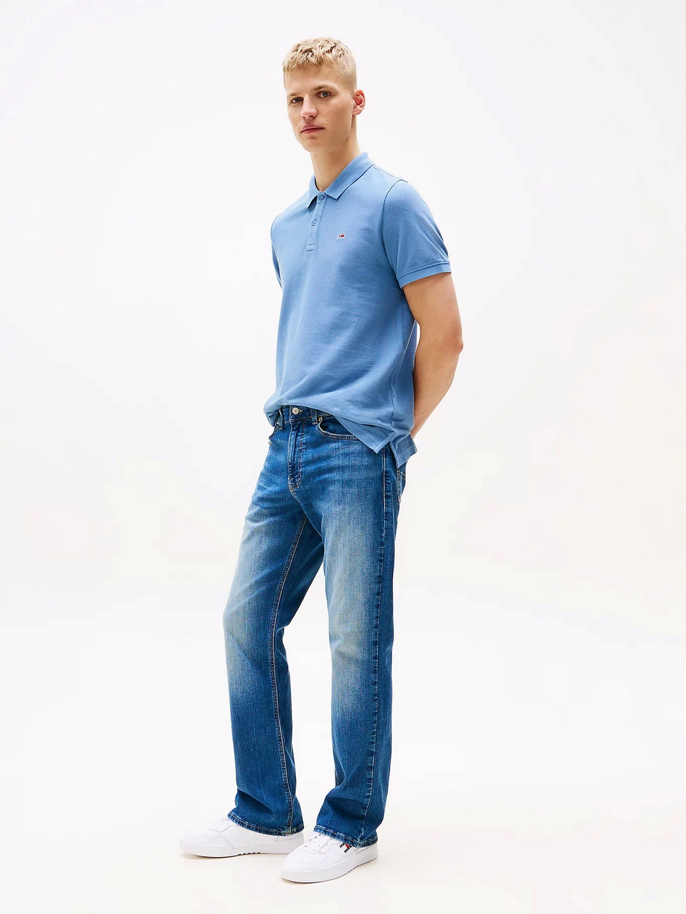Джинсы Tommy Jeans модель DM0DM21360-1A4 Джинсы Tommy Jeans модель DM0DM21360-1A4 Фото