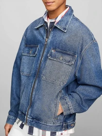 Куртки и дубленки Tommy Jeans модель DM0DM18777-1BK Фото