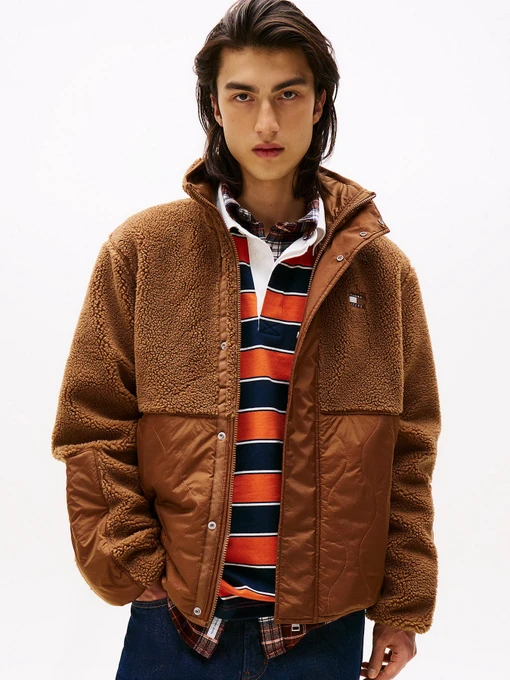 Куртки та дублянки Tommy Jeans модель DM0DM22066-GVP Фото