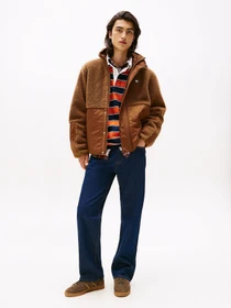 Куртки та дублянки Tommy Jeans модель DM0DM22066-GVP Фото