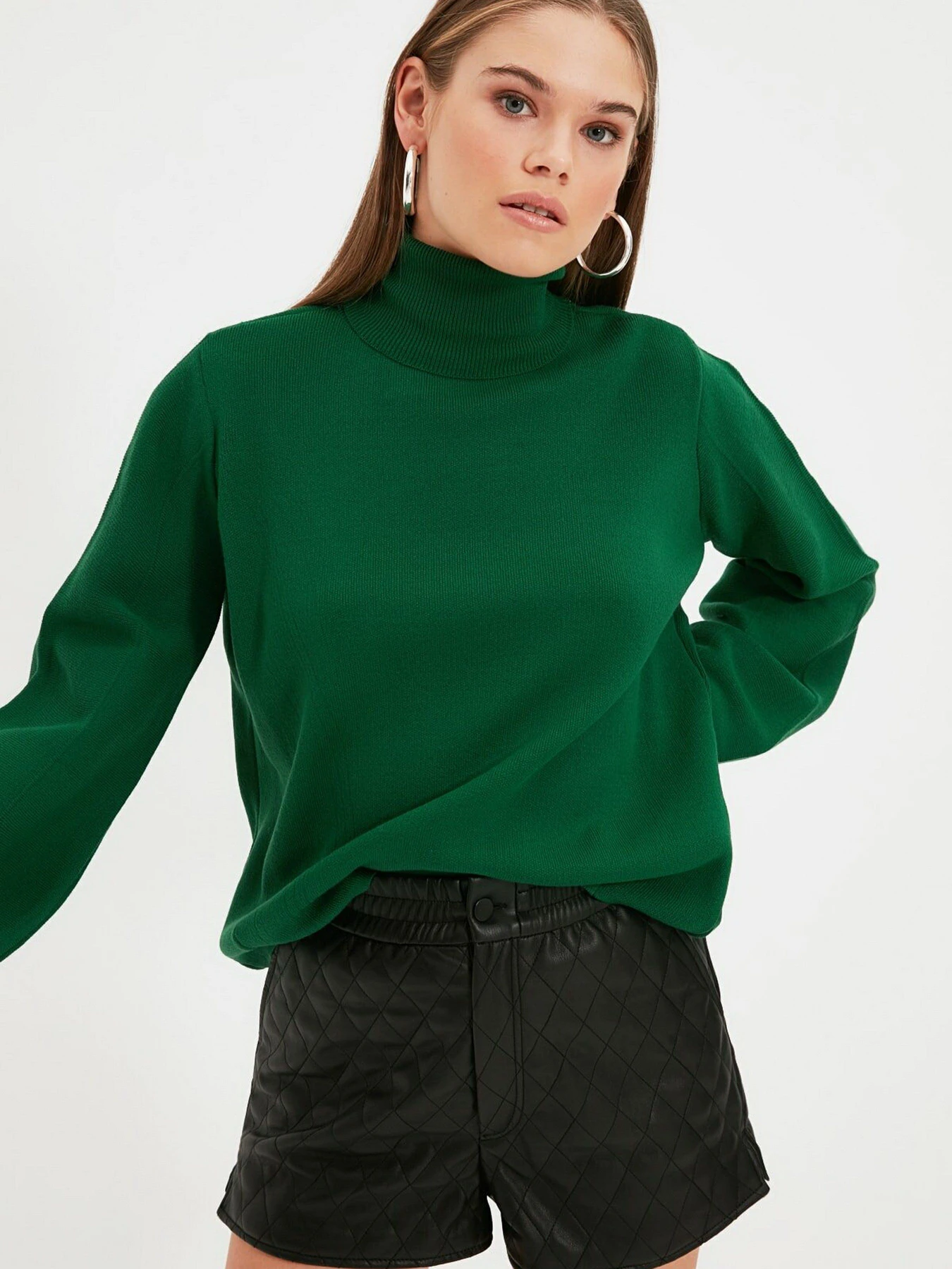 Свитры и кардиганы Trendyol модель TWOAW21KZ0485/Zumrut Yesili Фото