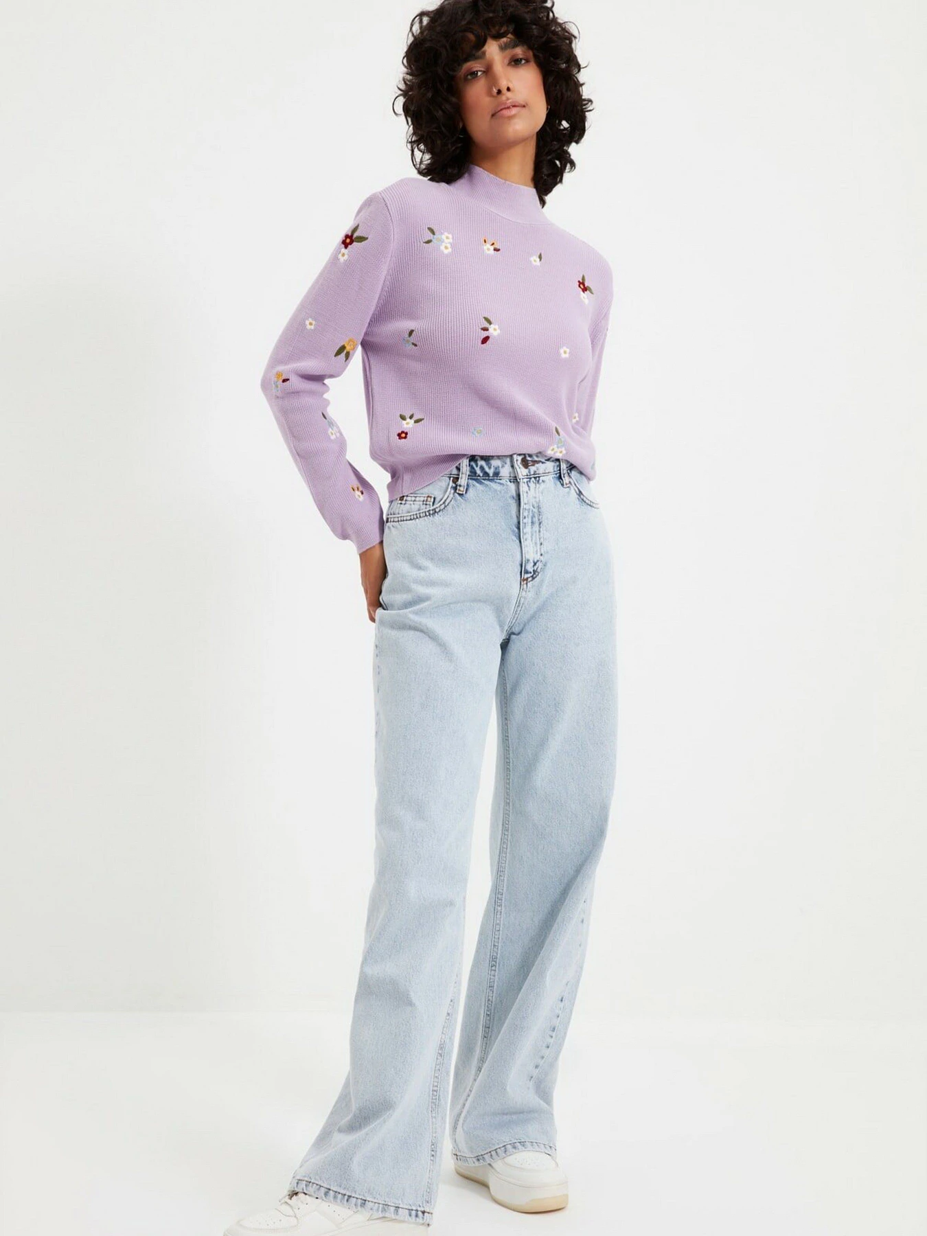 Свитры и кардиганы Trendyol модель TWOAW21KZ2106/Lila Свитры и кардиганы Trendyol модель TWOAW21KZ2106/Lila Фото