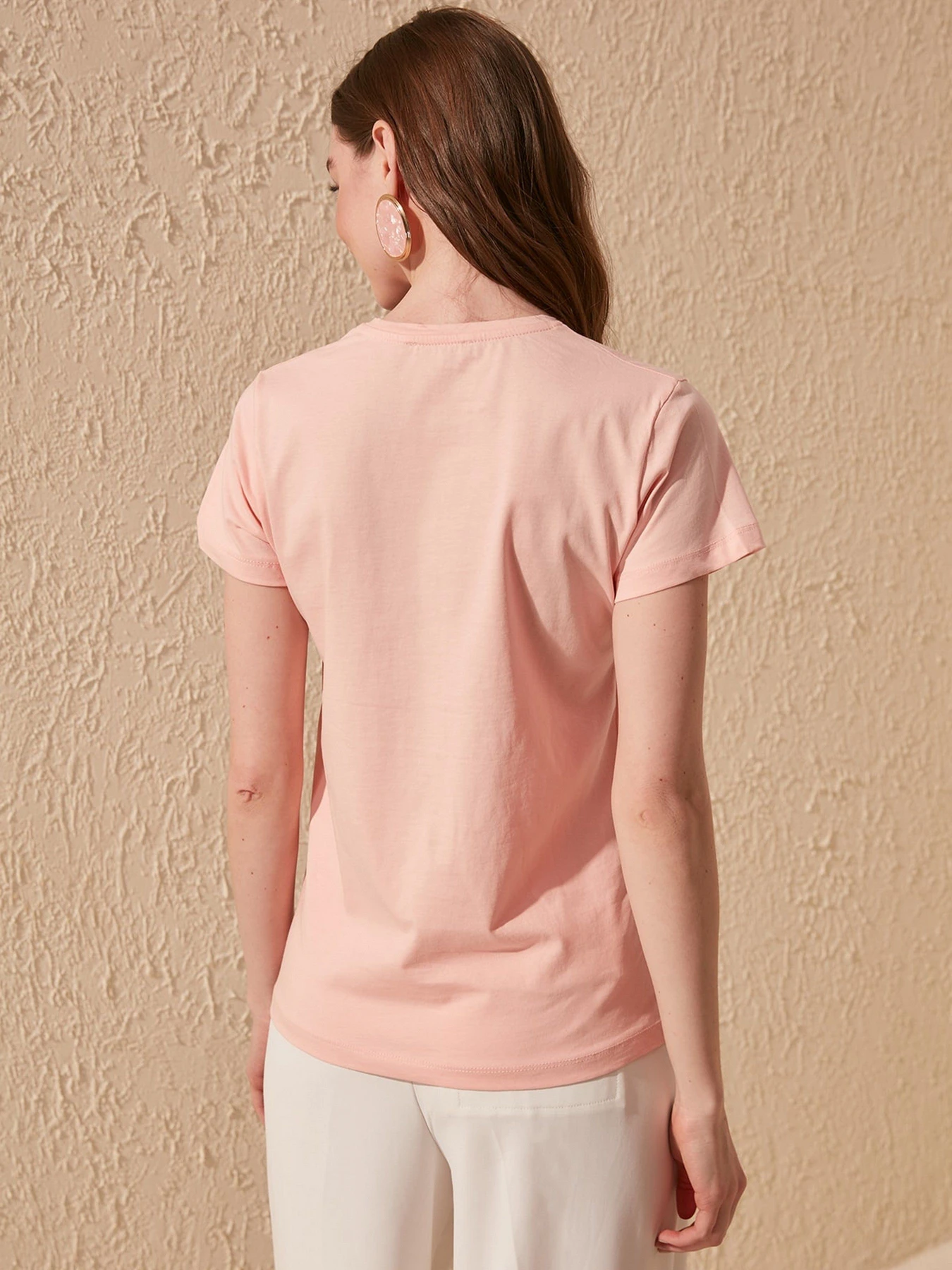 Футболки и поло Trendyol модель TWOSS19VG0149/Pembe Футболки и поло Trendyol модель TWOSS19VG0149/Pembe Фото