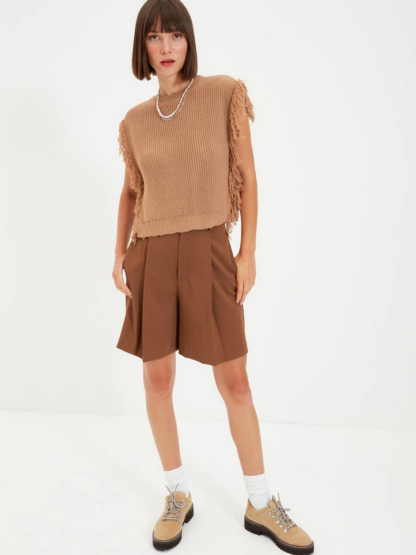 Свитры и кардиганы Trendyol модель TWOAW22BZ0014/Camel Свитры и кардиганы Trendyol модель TWOAW22BZ0014/Camel Фото
