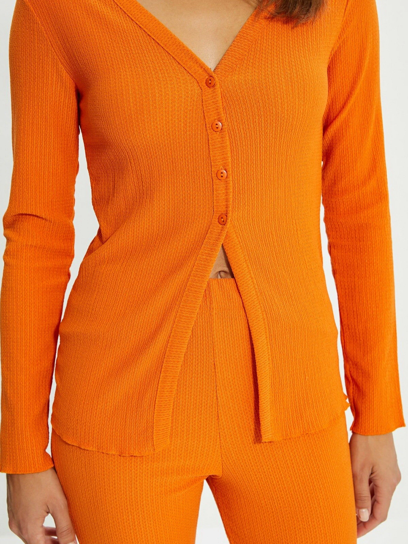 Свитры и кардиганы Trendyol модель TWOAW22BZ0252/Tarcin Свитры и кардиганы Trendyol модель TWOAW22BZ0252/Tarcin Фото