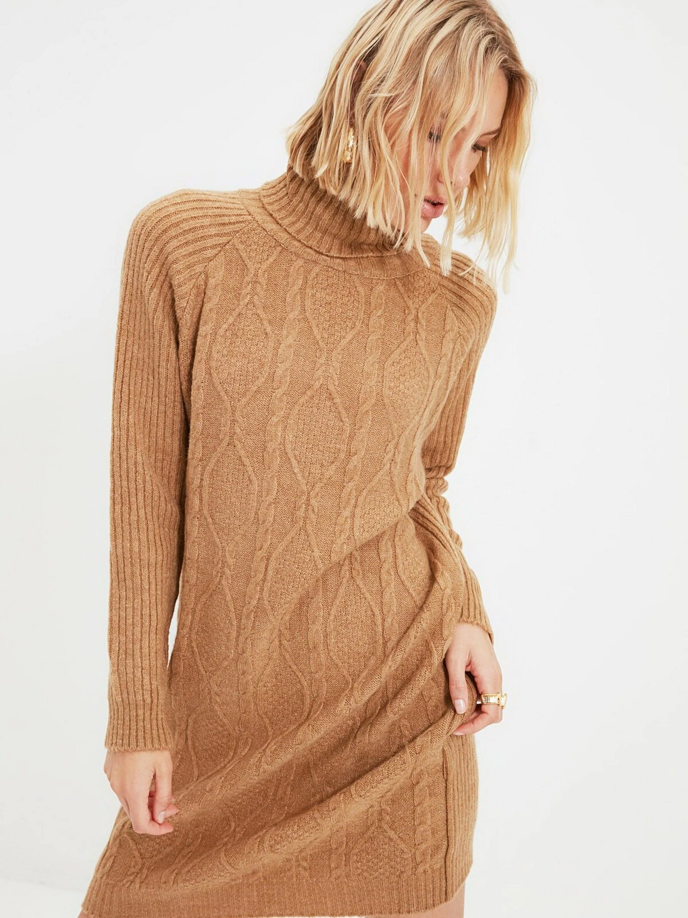 Платья Trendyol модель TWOAW22EL0029/Camel Платья Trendyol модель TWOAW22EL0029/Camel Фото