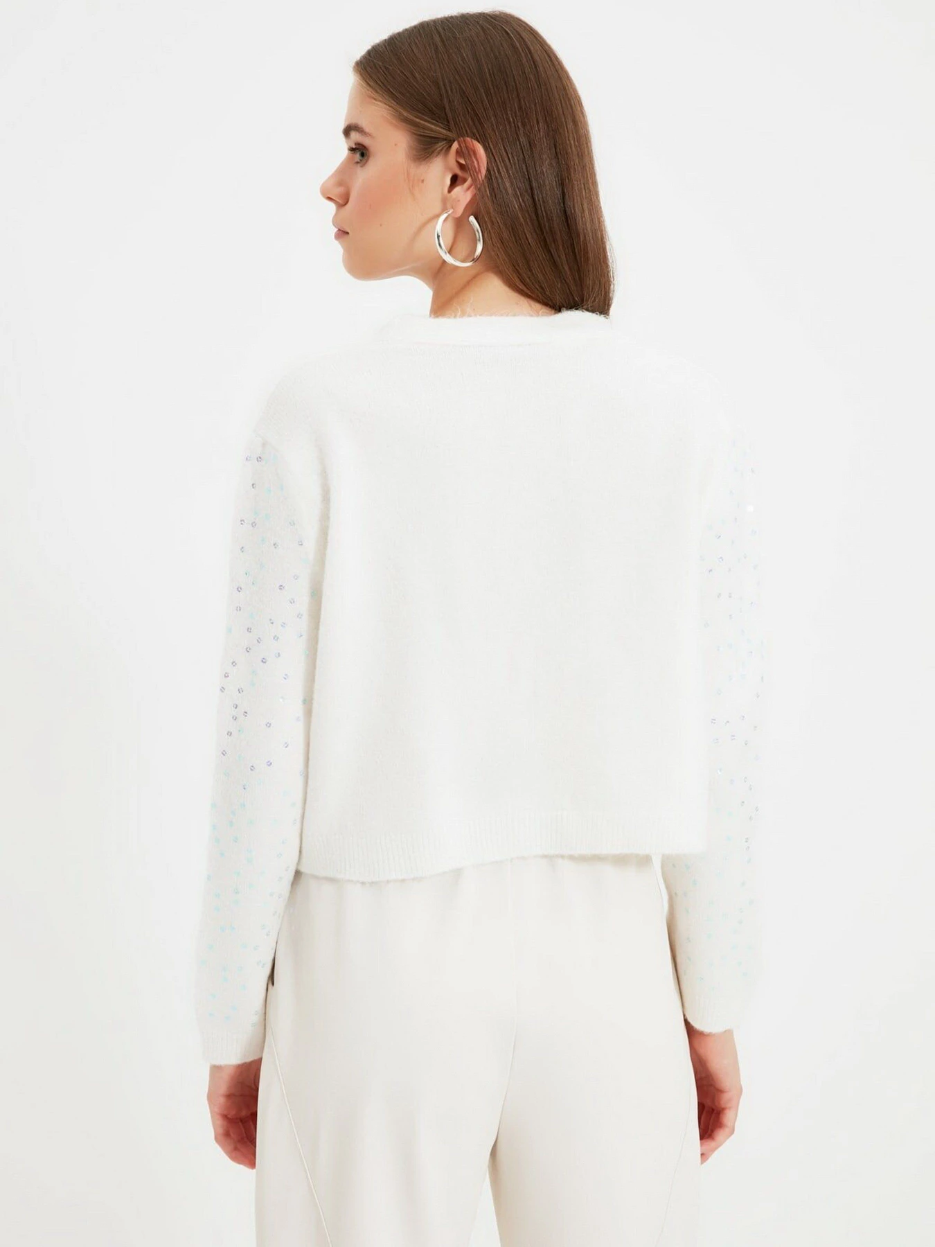 Свитры и кардиганы Trendyol модель TWOAW22HI0024/Ekru Свитры и кардиганы Trendyol модель TWOAW22HI0024/Ekru Фото